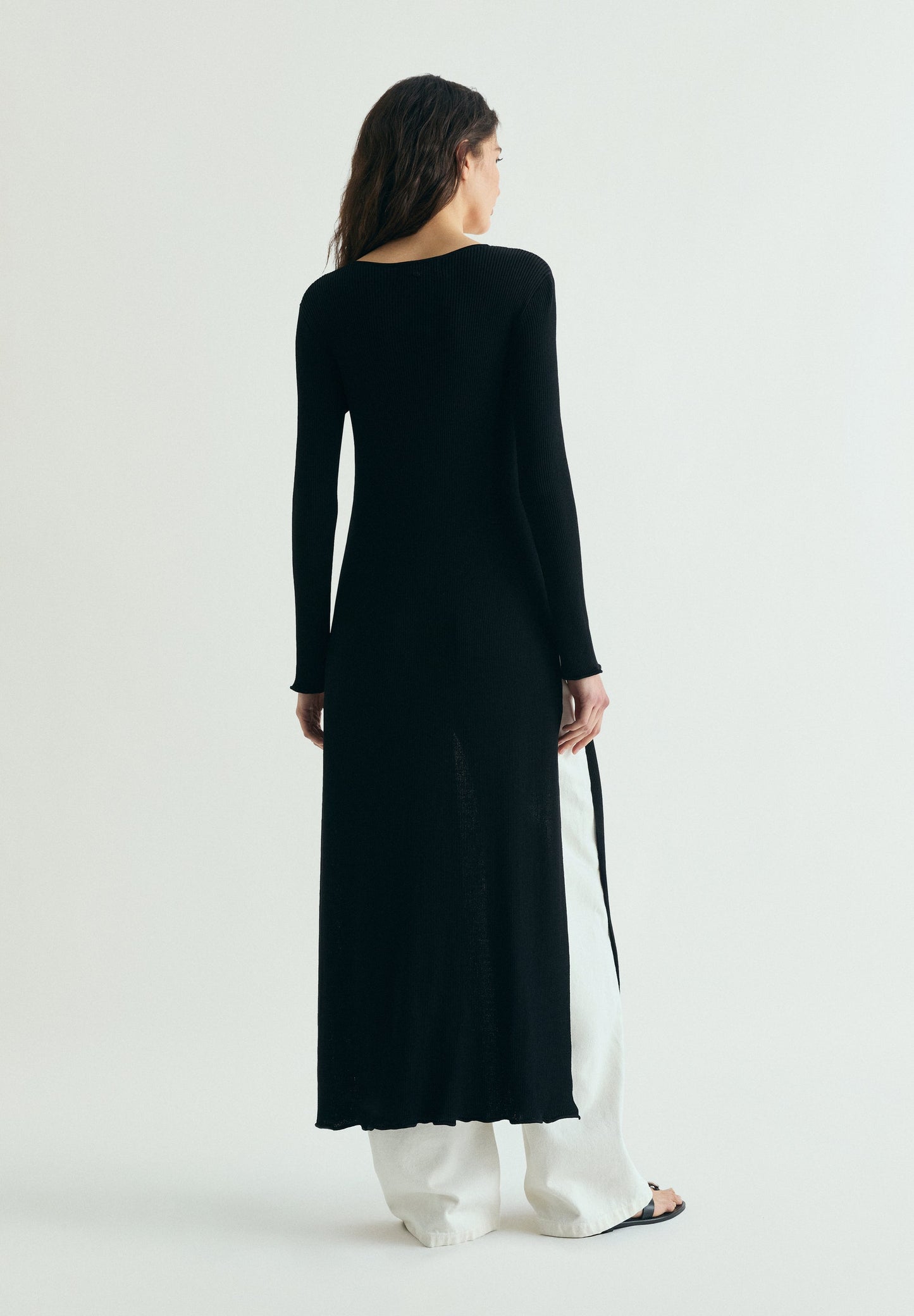 LONG RIBBED KNIT CARDIGAN