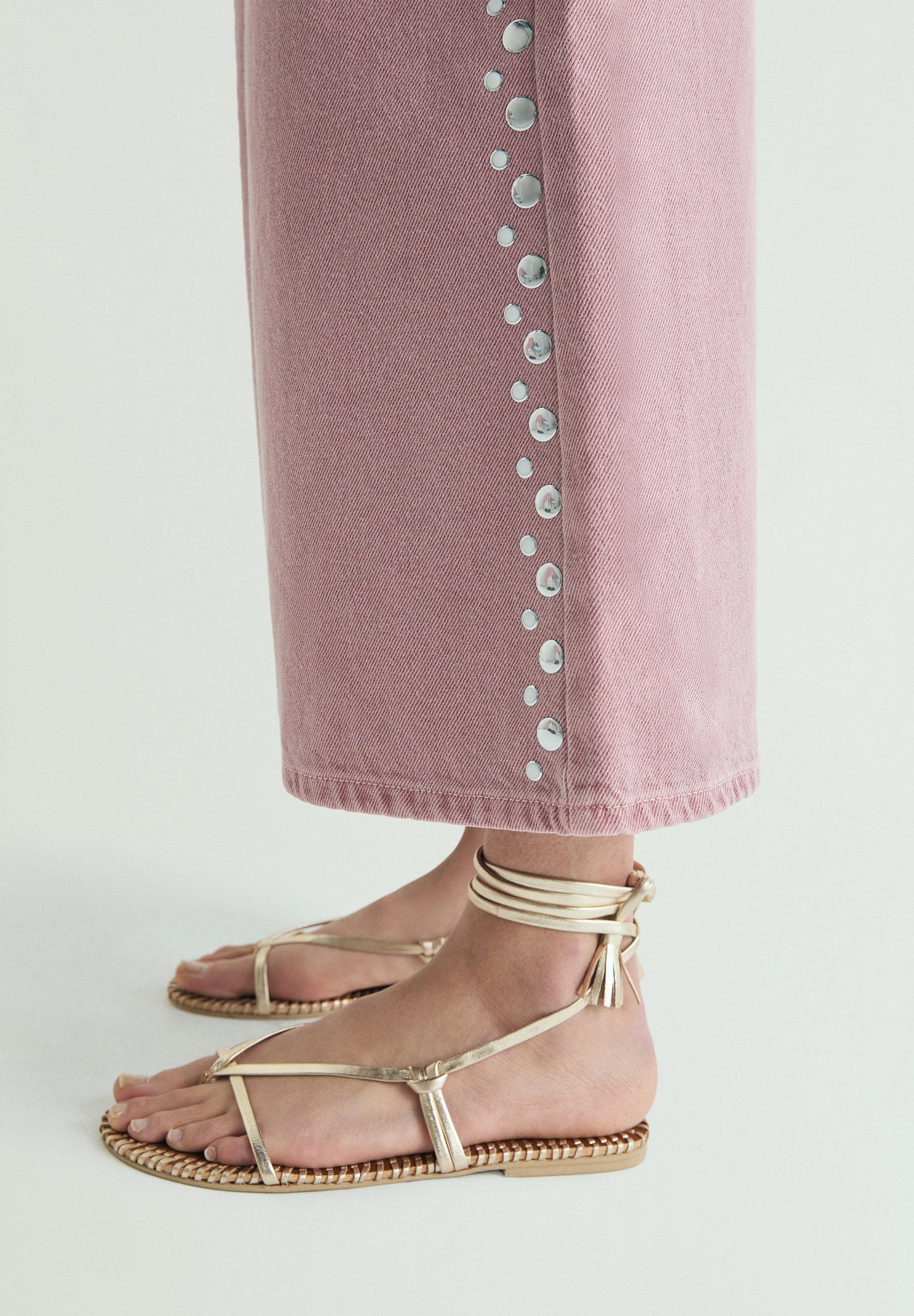 STUDDED CULOTTE JEANS