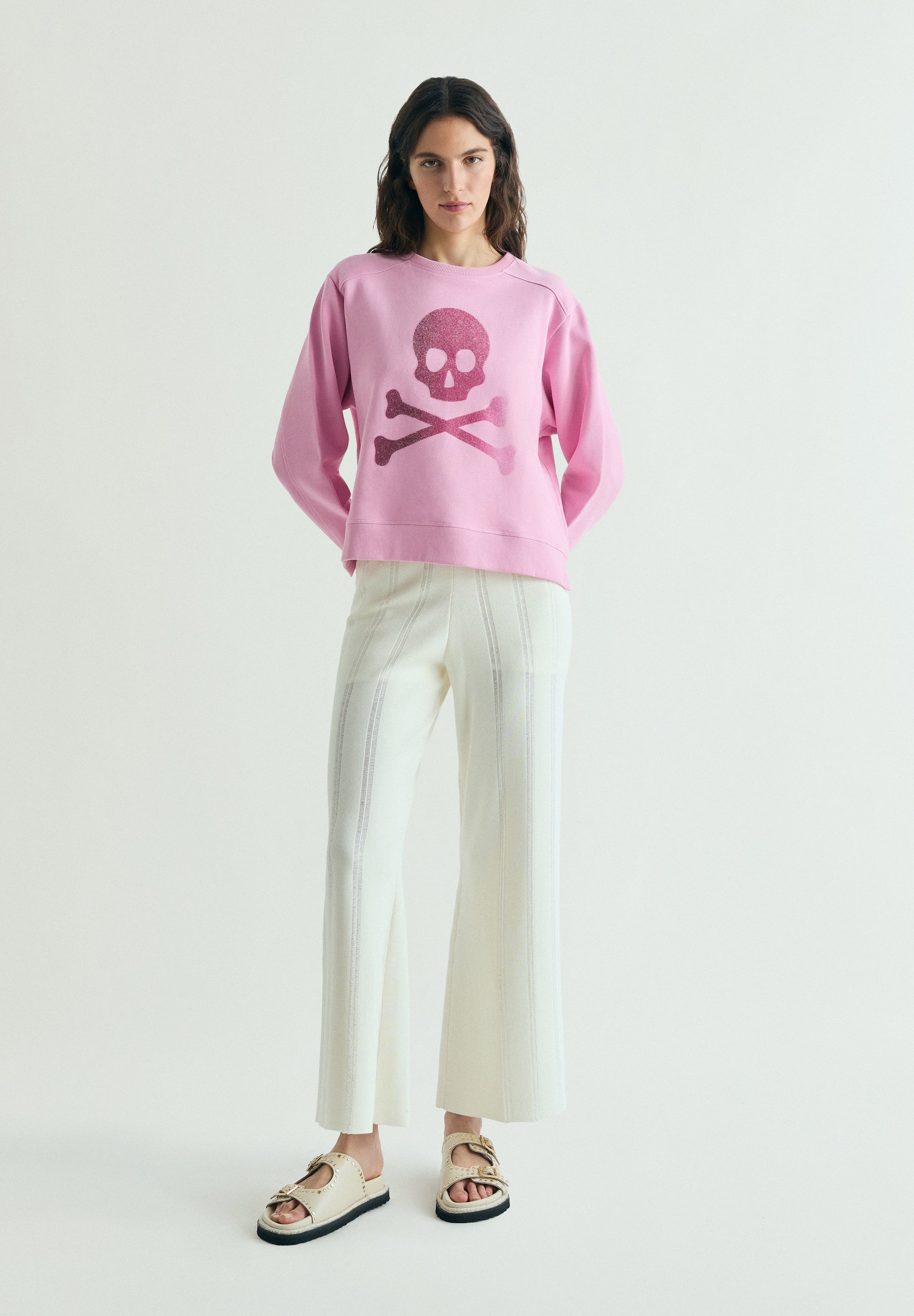GLITTER SKULL SWEATSHIRT