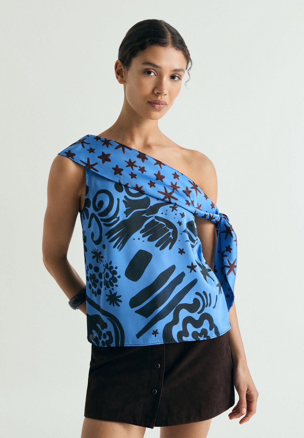 CONTRAST PRINT TOP