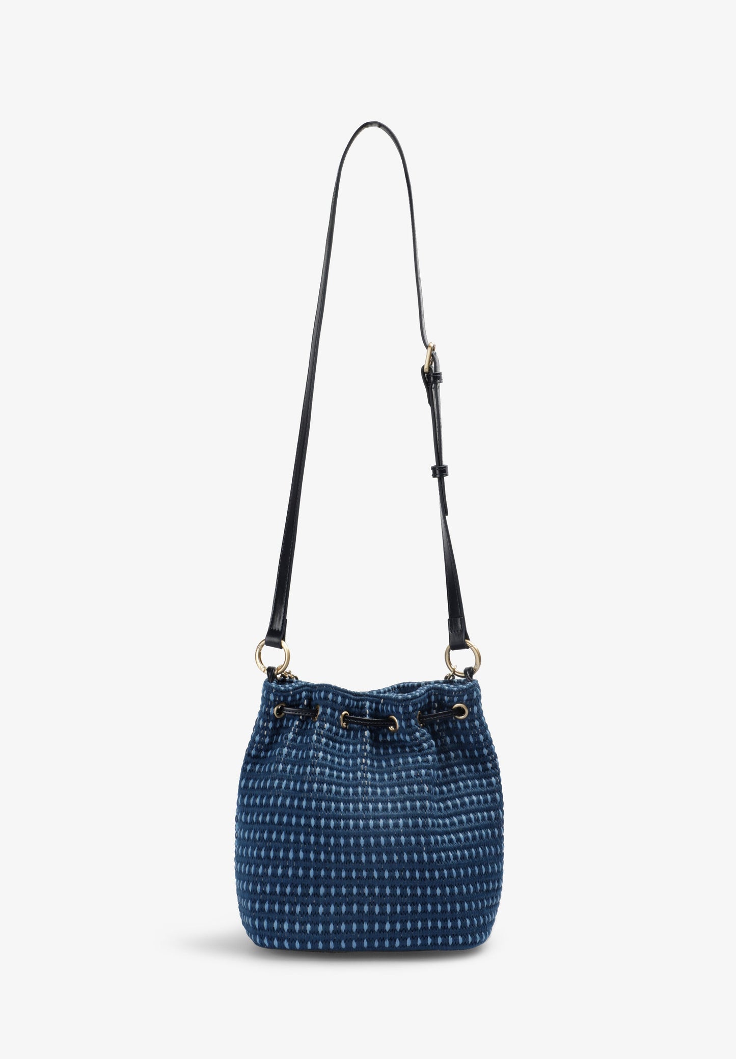 BRAIDED BUCKET BAG