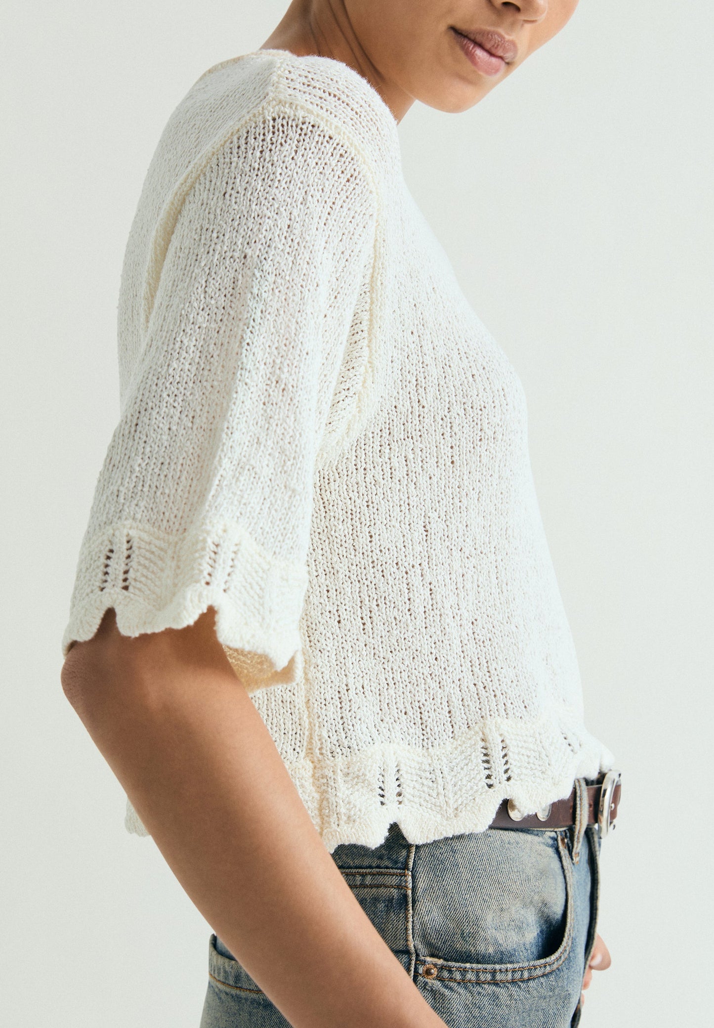 CROPPED SHORT SLEEVE SWEATER