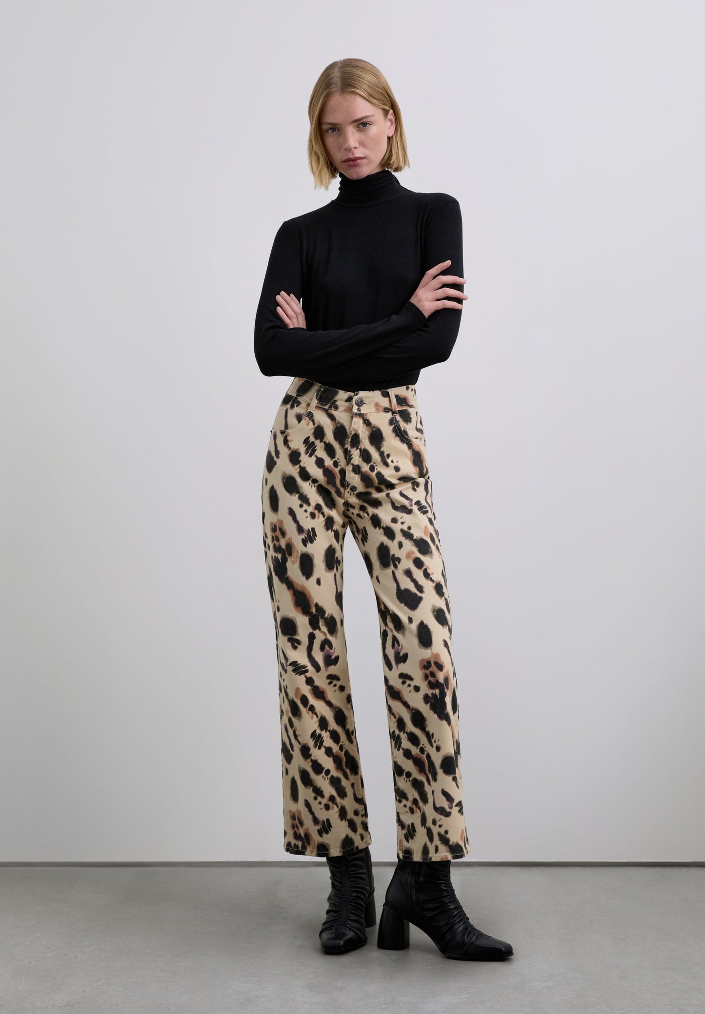 SCANICASI PRINTDENIM FLARE PANT