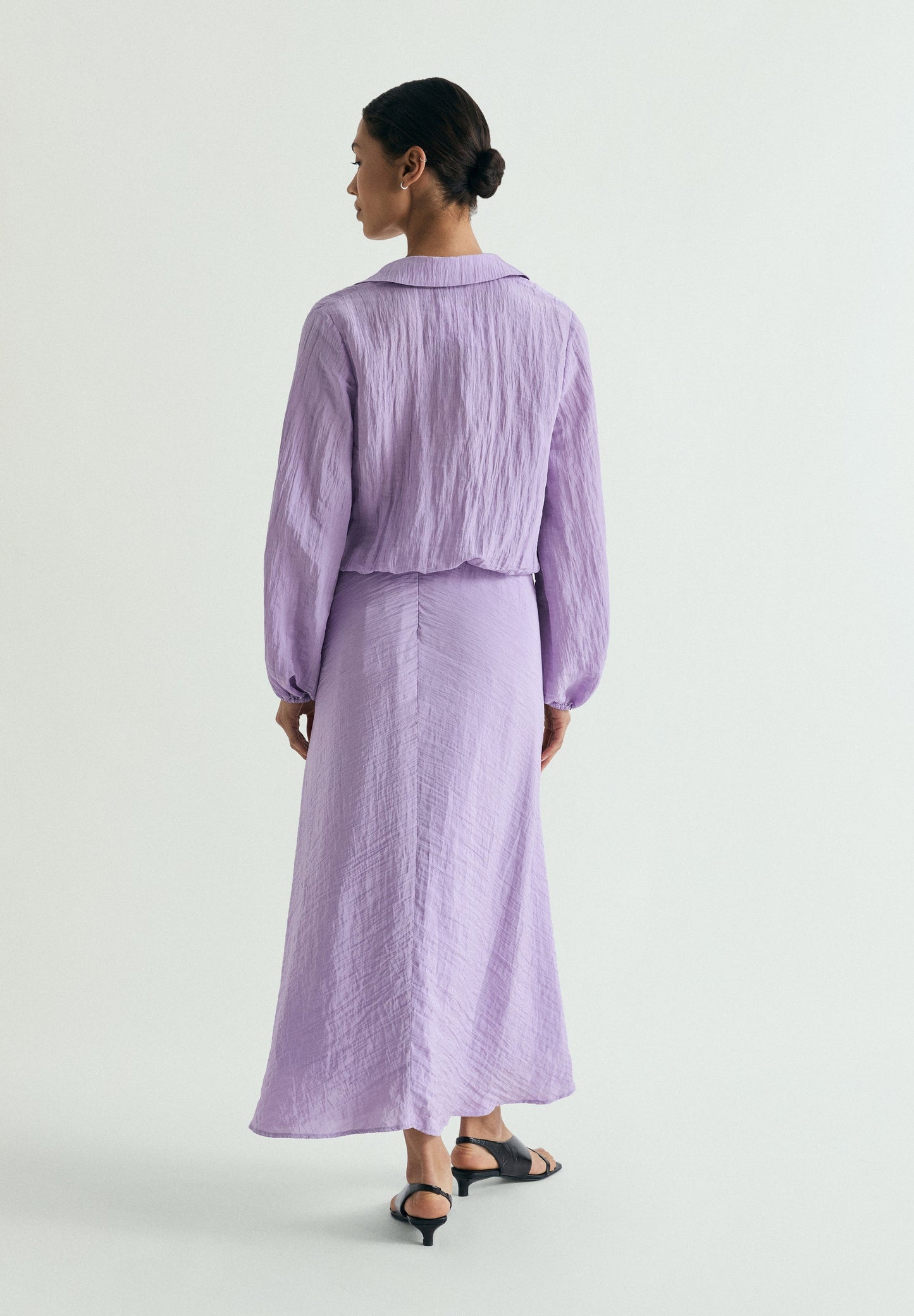 FLOWING MIDI SKIRT