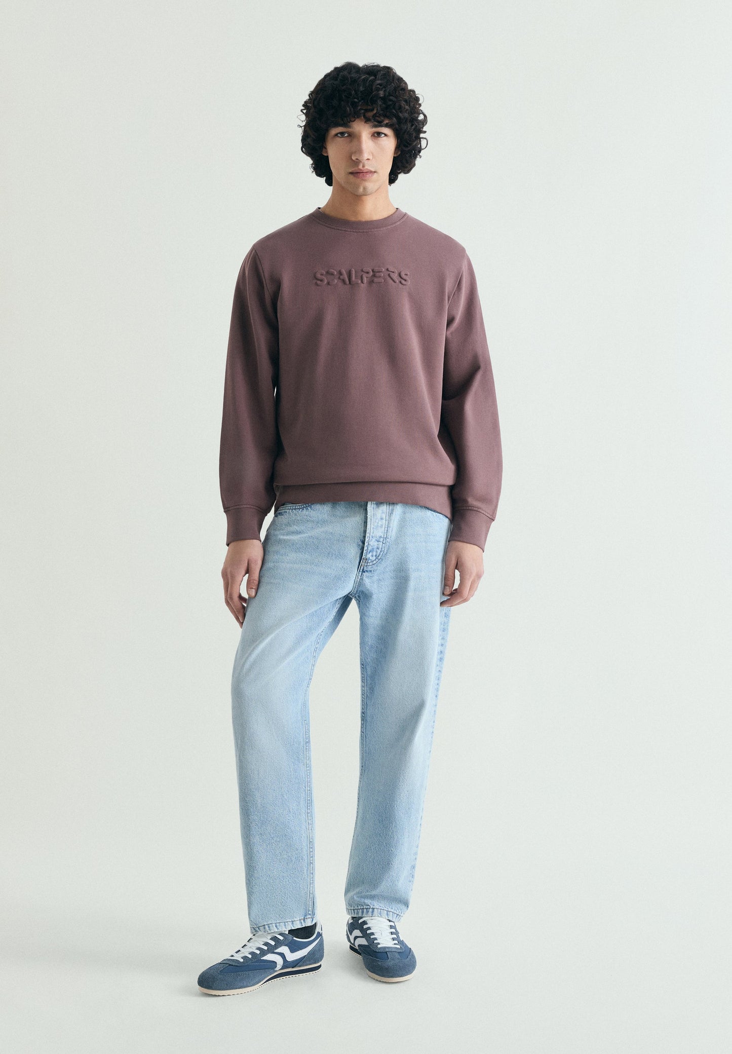 SWEATSHIRT WITH EMBOSSED SKULL