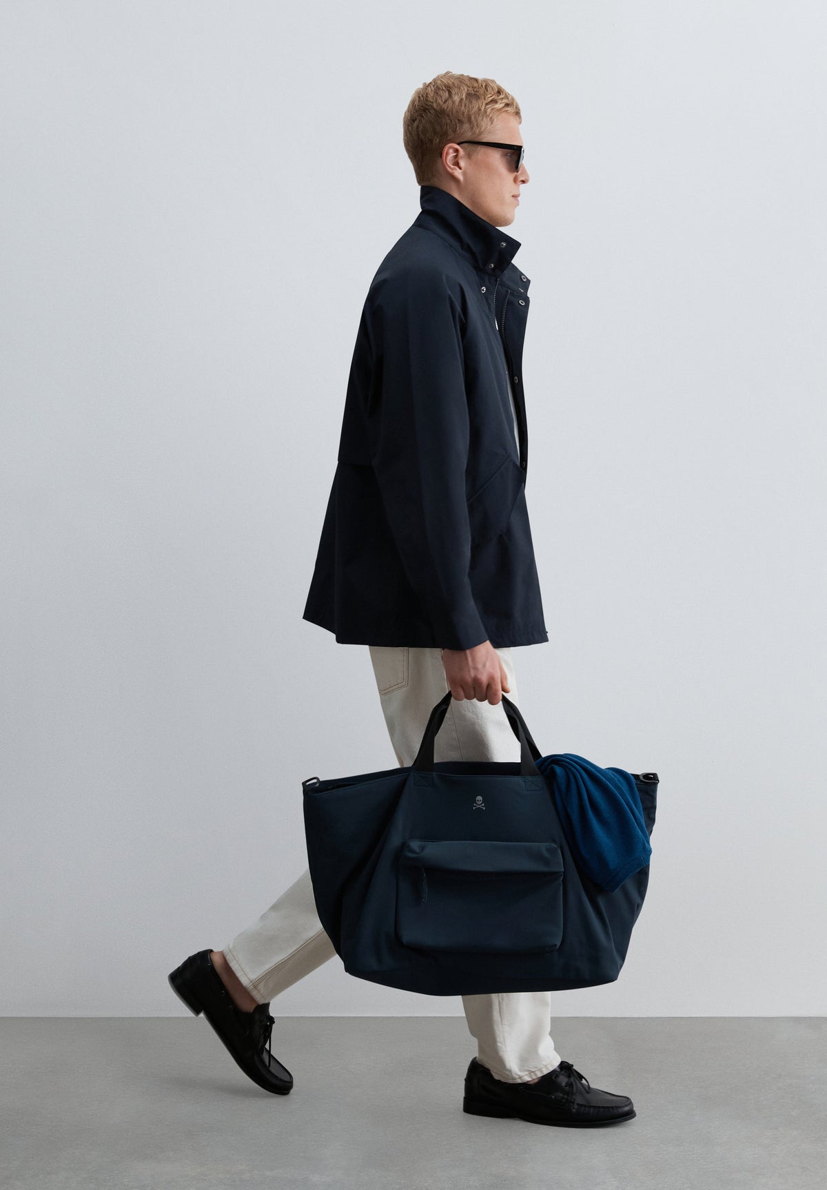 TECHNICAL BAG WITH FRONT POCKET