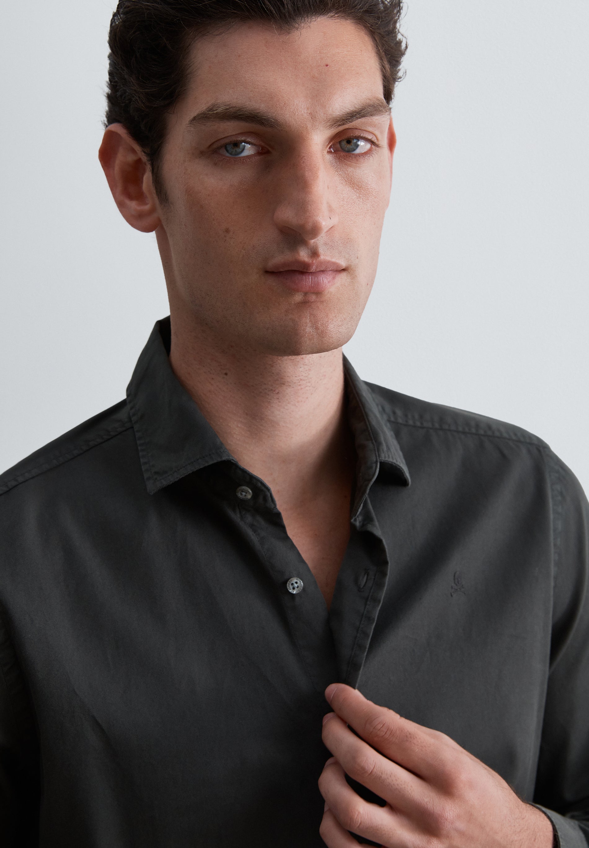 SHIRT WITH TONAL SKULL