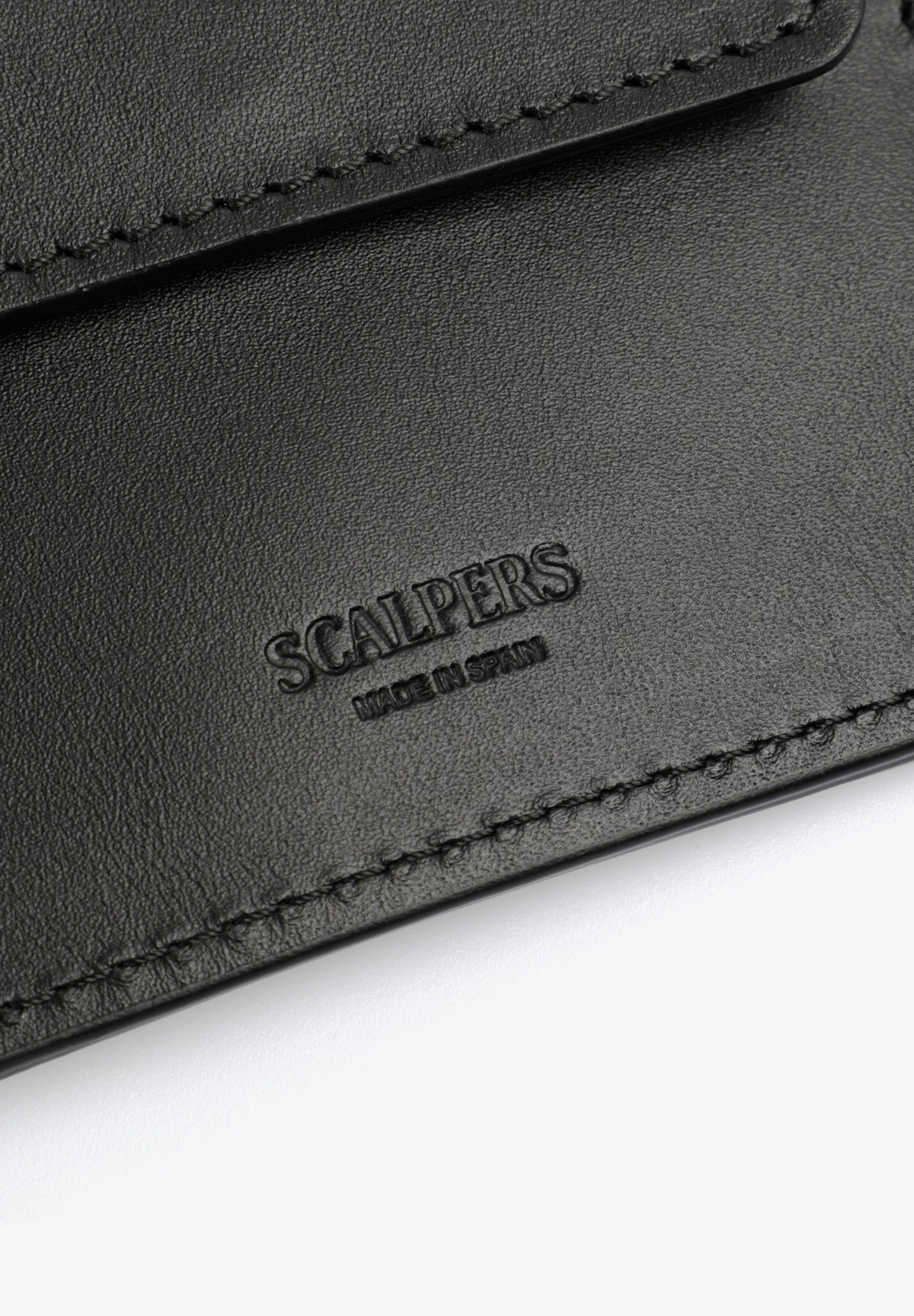 ELASTICATED LEATHER WALLET