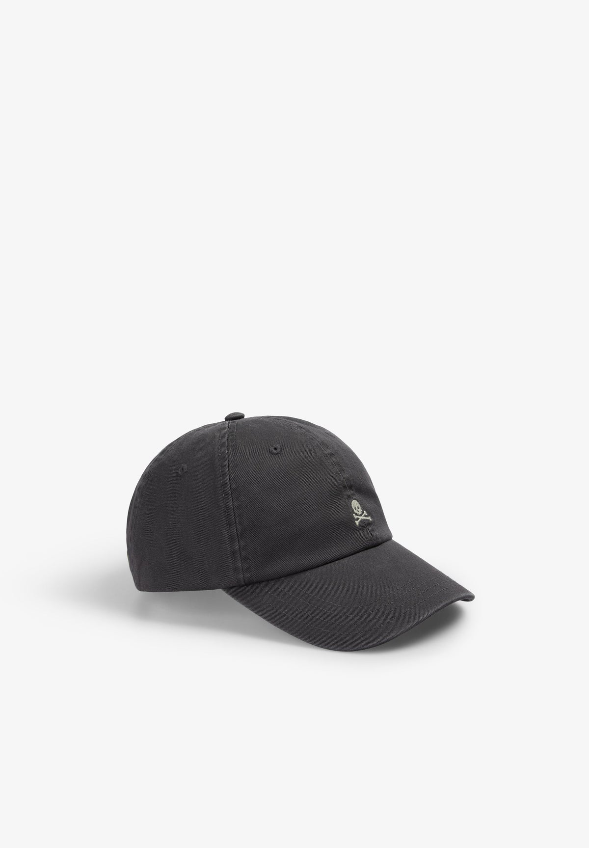 EMBROIDERED SKULL CAP