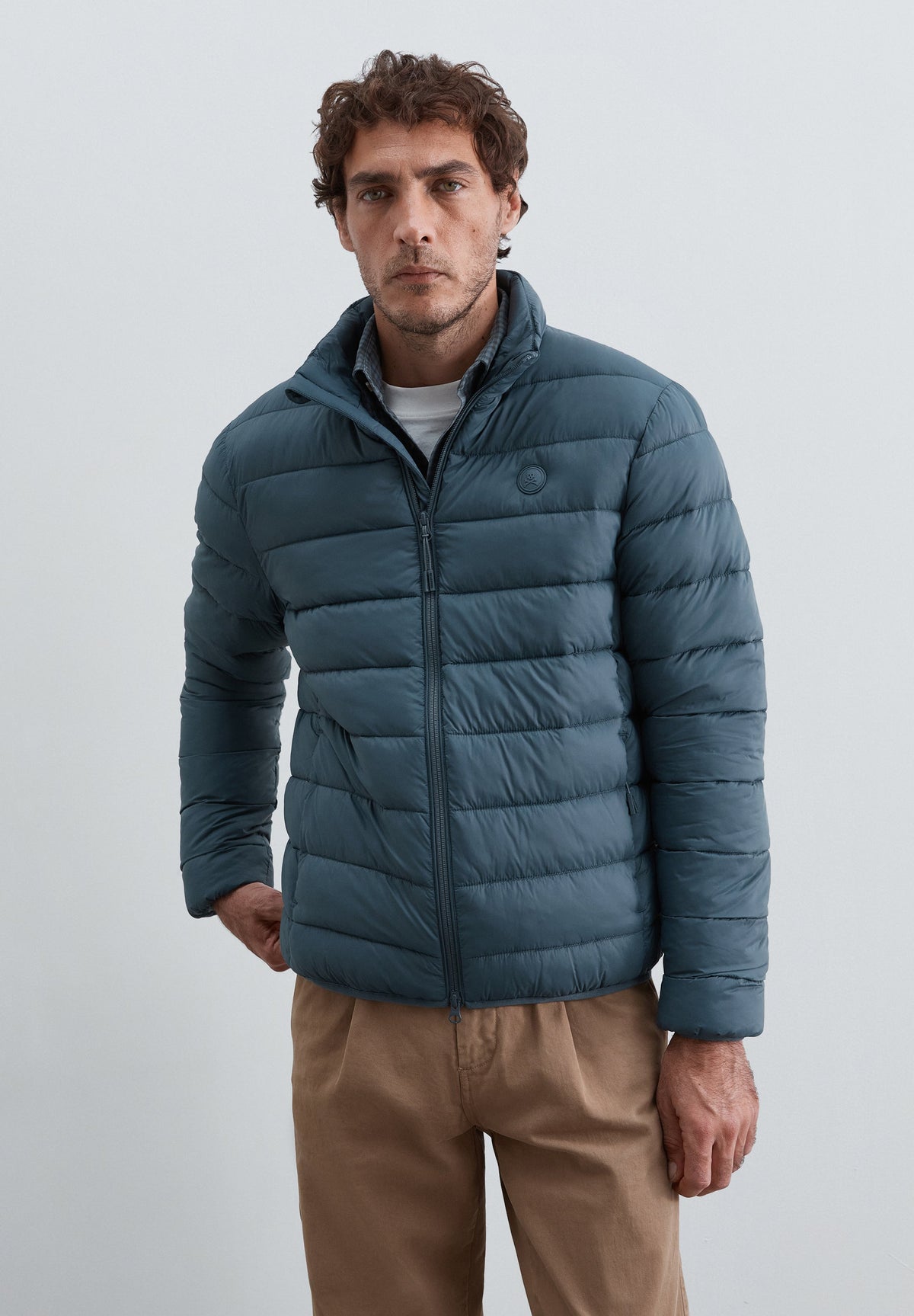 LIGHTWEIGHT PUFFER JACKET