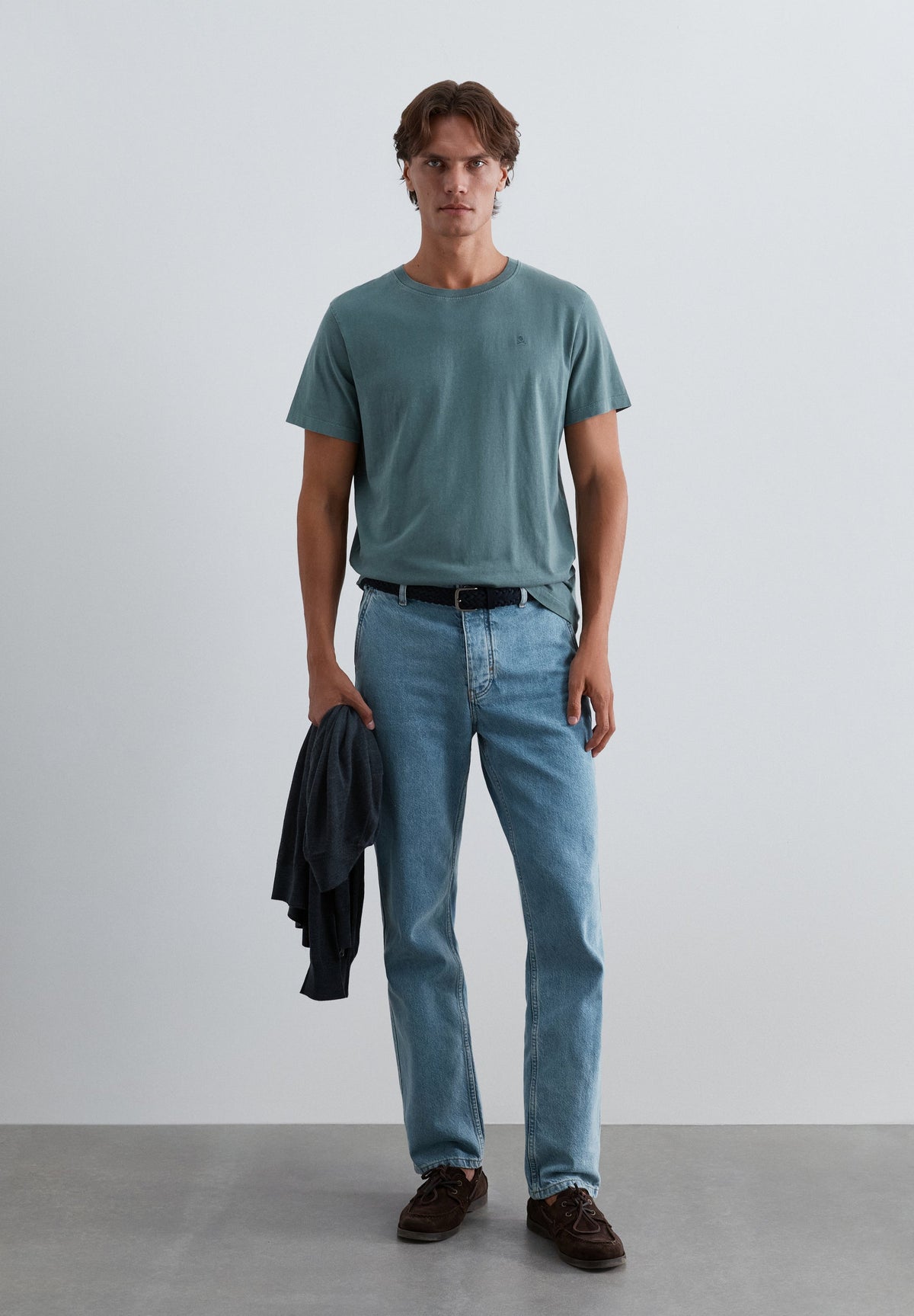T-SHIRT WITH TONAL EMBROIDERED SKULL
