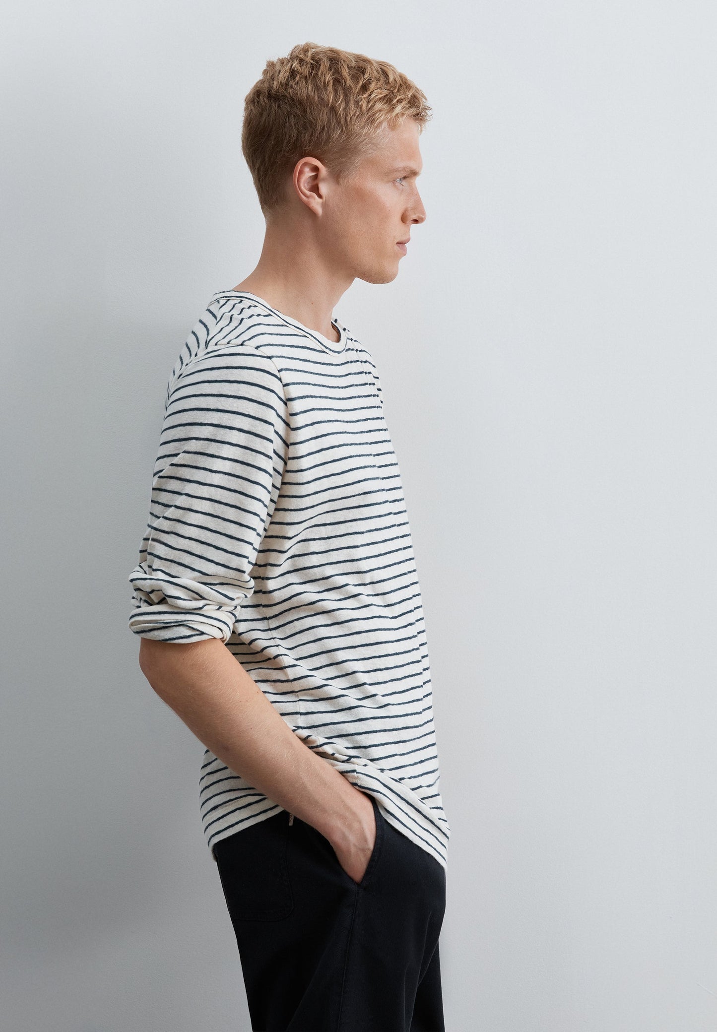 COTTON AND LINEN STRIPED T-SHIRT