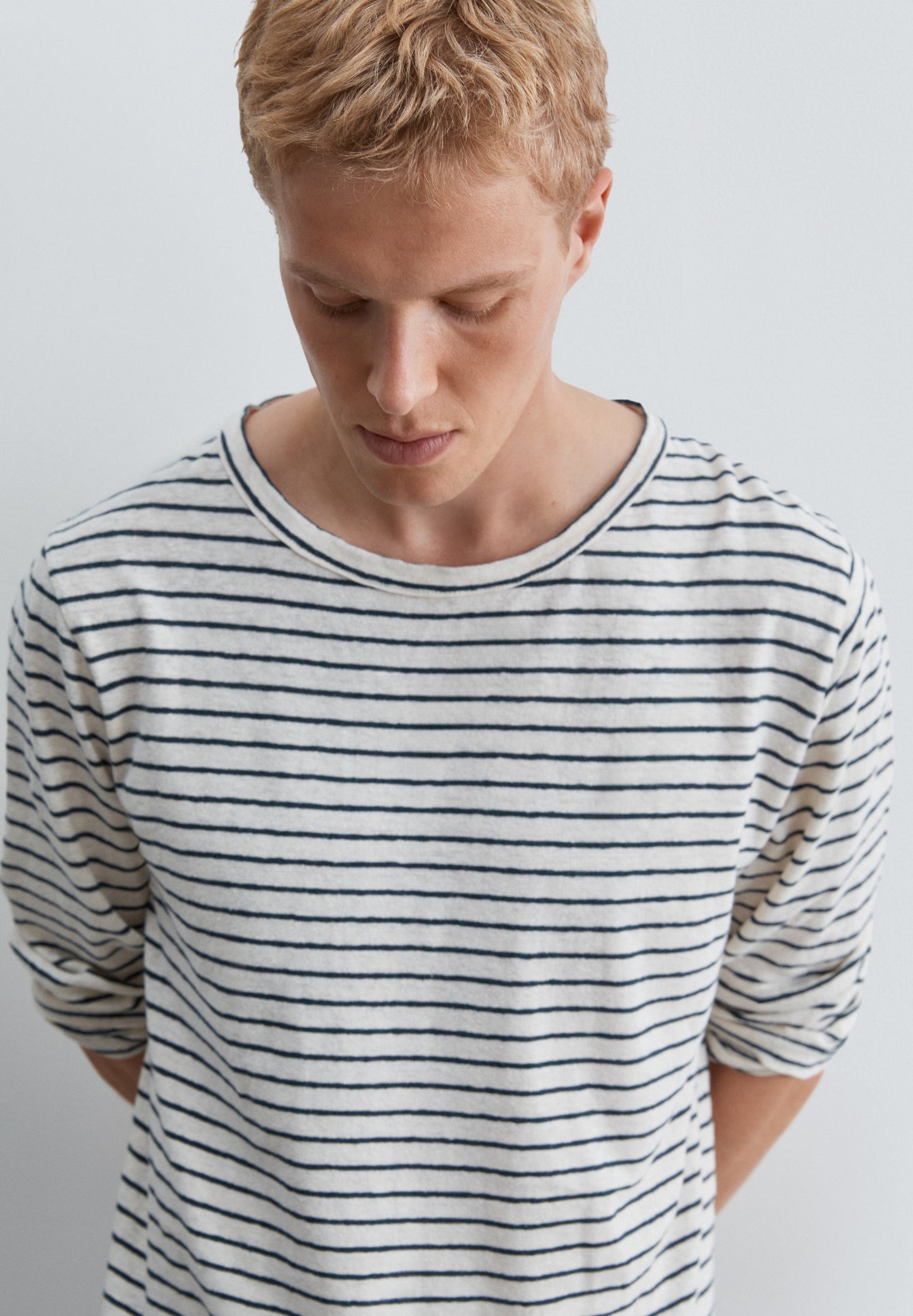 COTTON AND LINEN STRIPED T-SHIRT