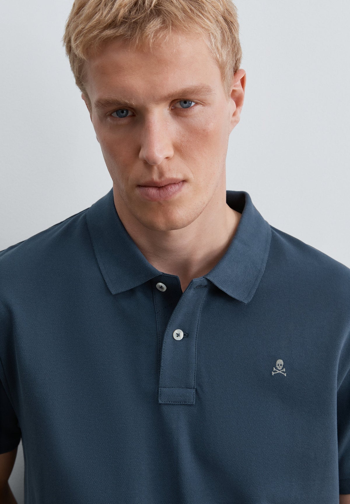 PIQUÉ POLO SHIRT WITH CONTRAST SKULL