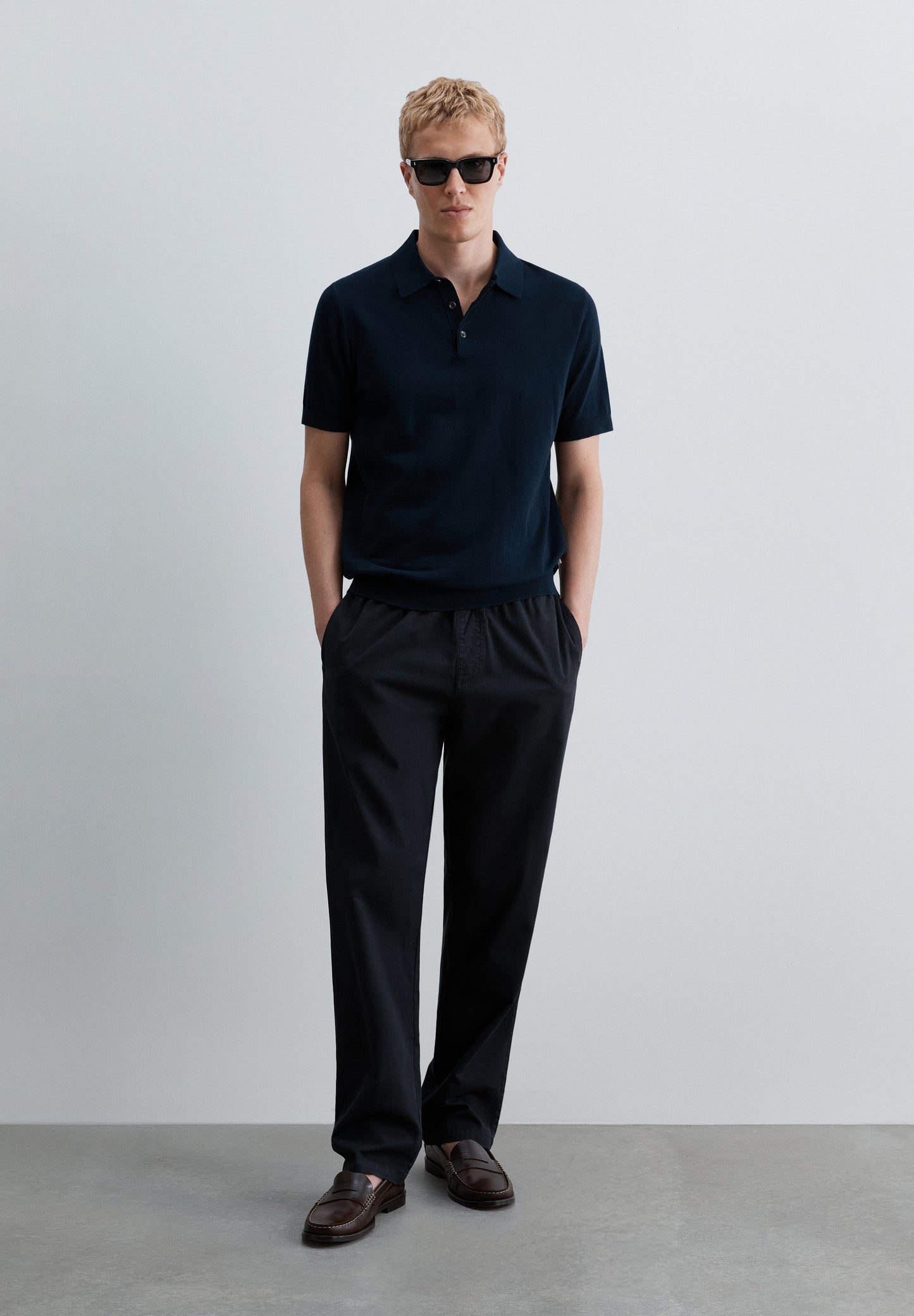 REGULAR FIT TEXTURED POLO SHIRT