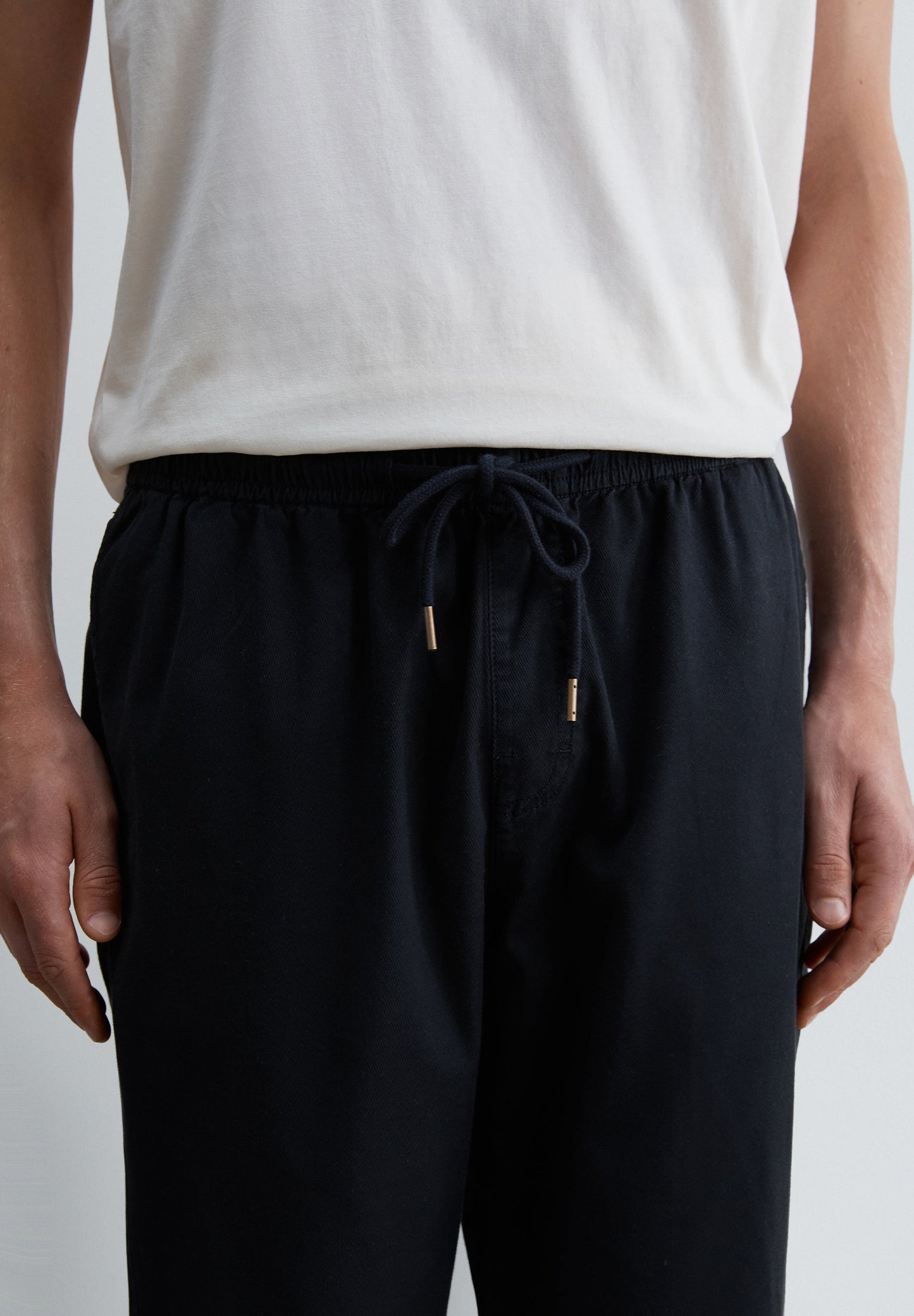 RELAXED FIT DRAWSTRING TROUSERS