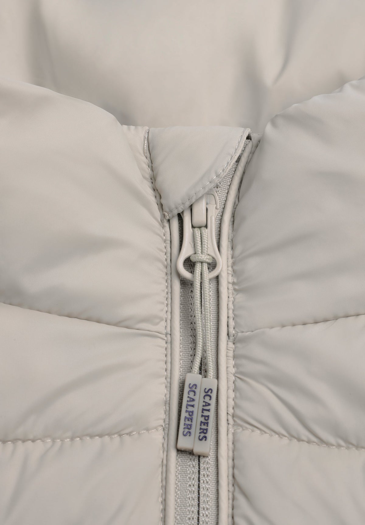 PUFFER GILET WITH SKULL PATCH