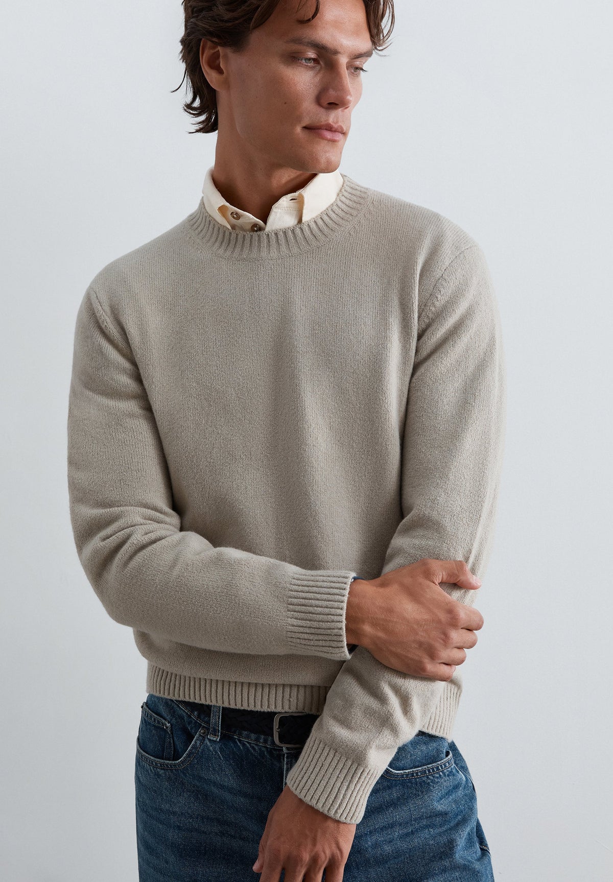 ROUND NECK RUSTIC SWEATER