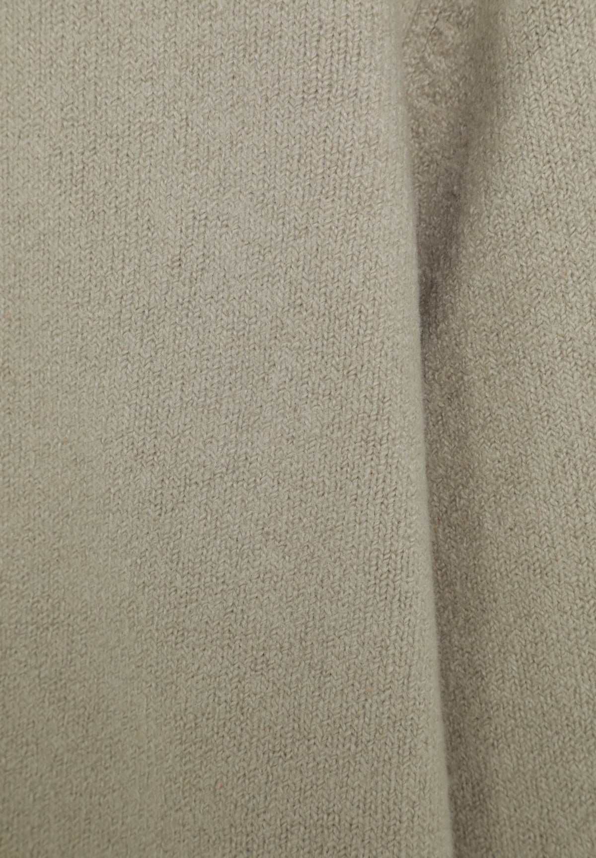 ROUND NECK RUSTIC SWEATER