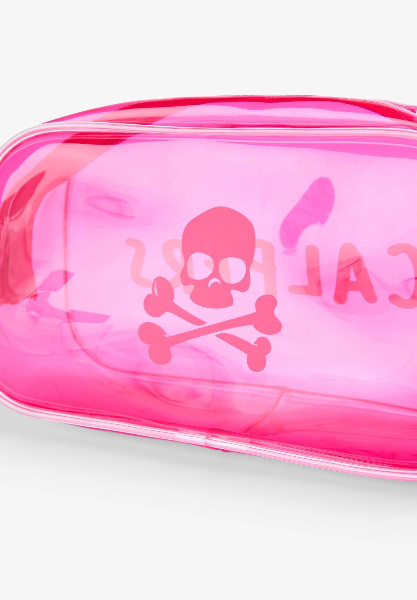 TOILETRY BAG WITH TRAVEL SET