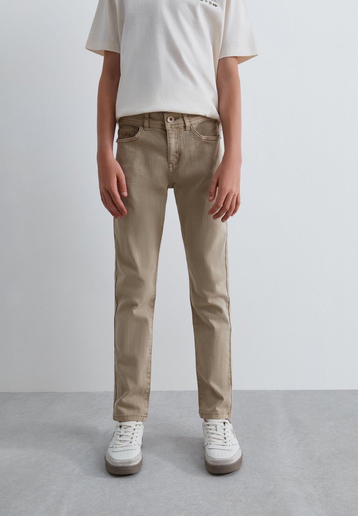 SLIM FIT JEANS