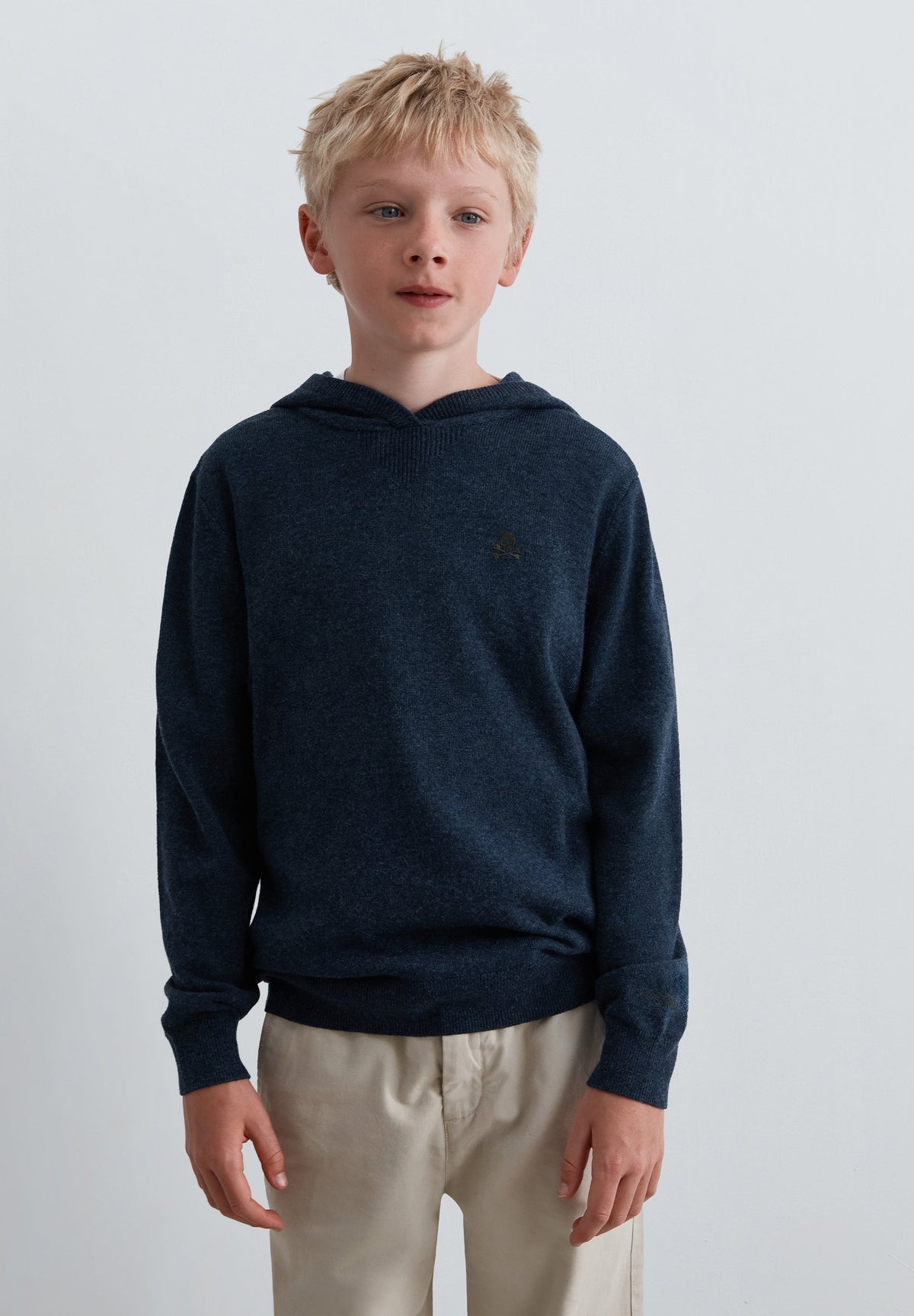 CHUNKY KNIT HOODIE