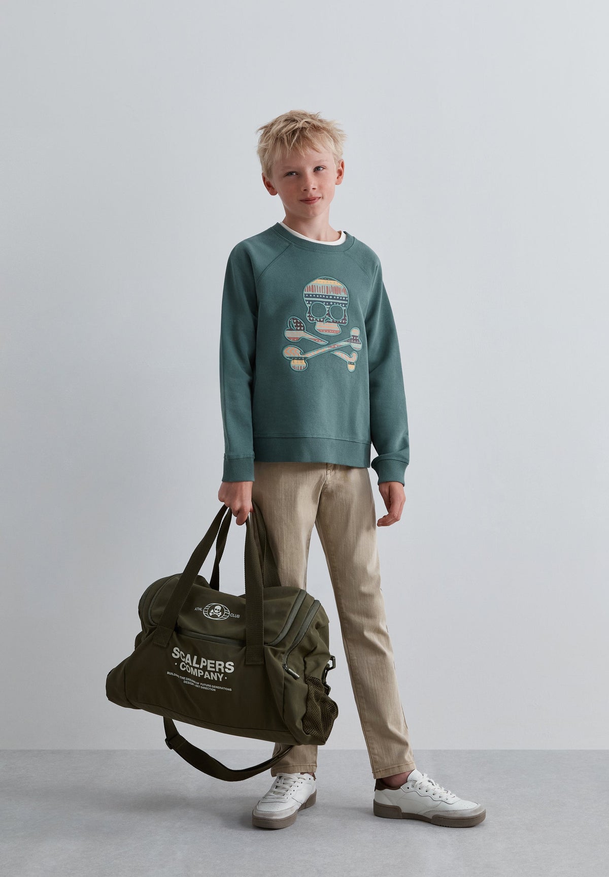 FRONT SKULL SWEATSHIRT
