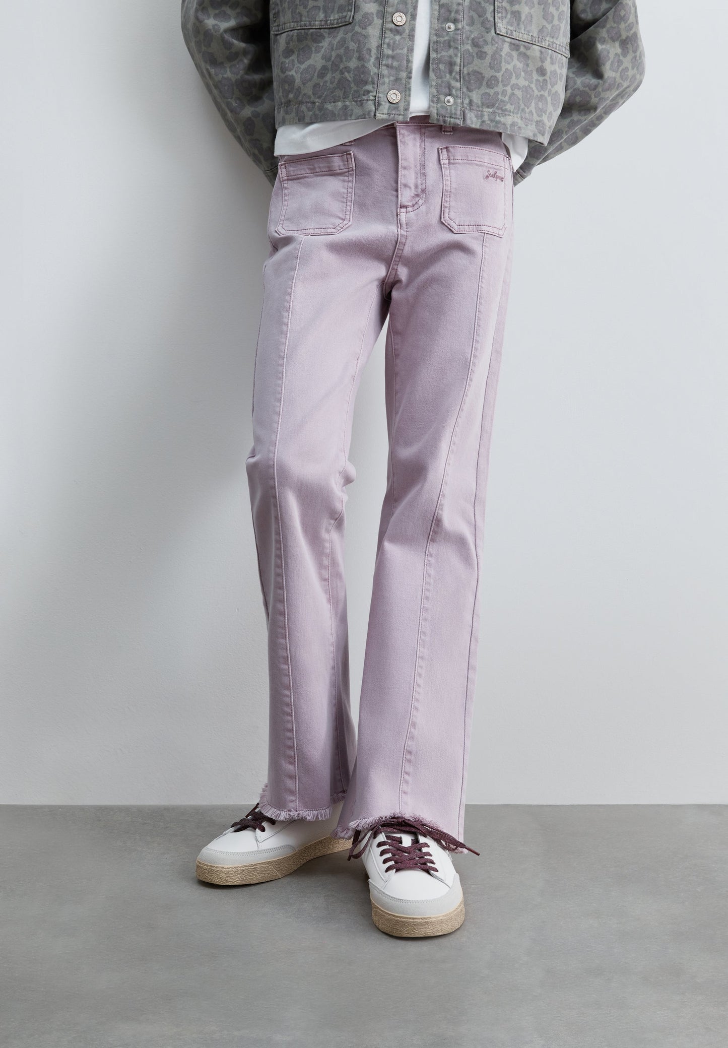 FLARED TROUSERS WITH SEAMS