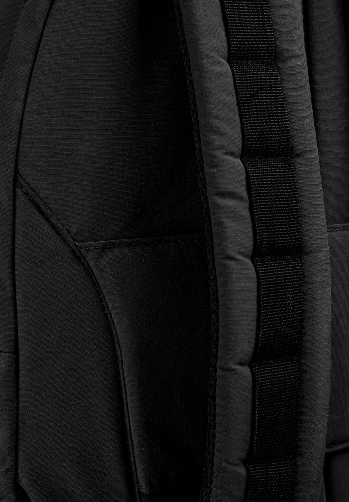 TECHNICAL BACKPACK WITH POCKET