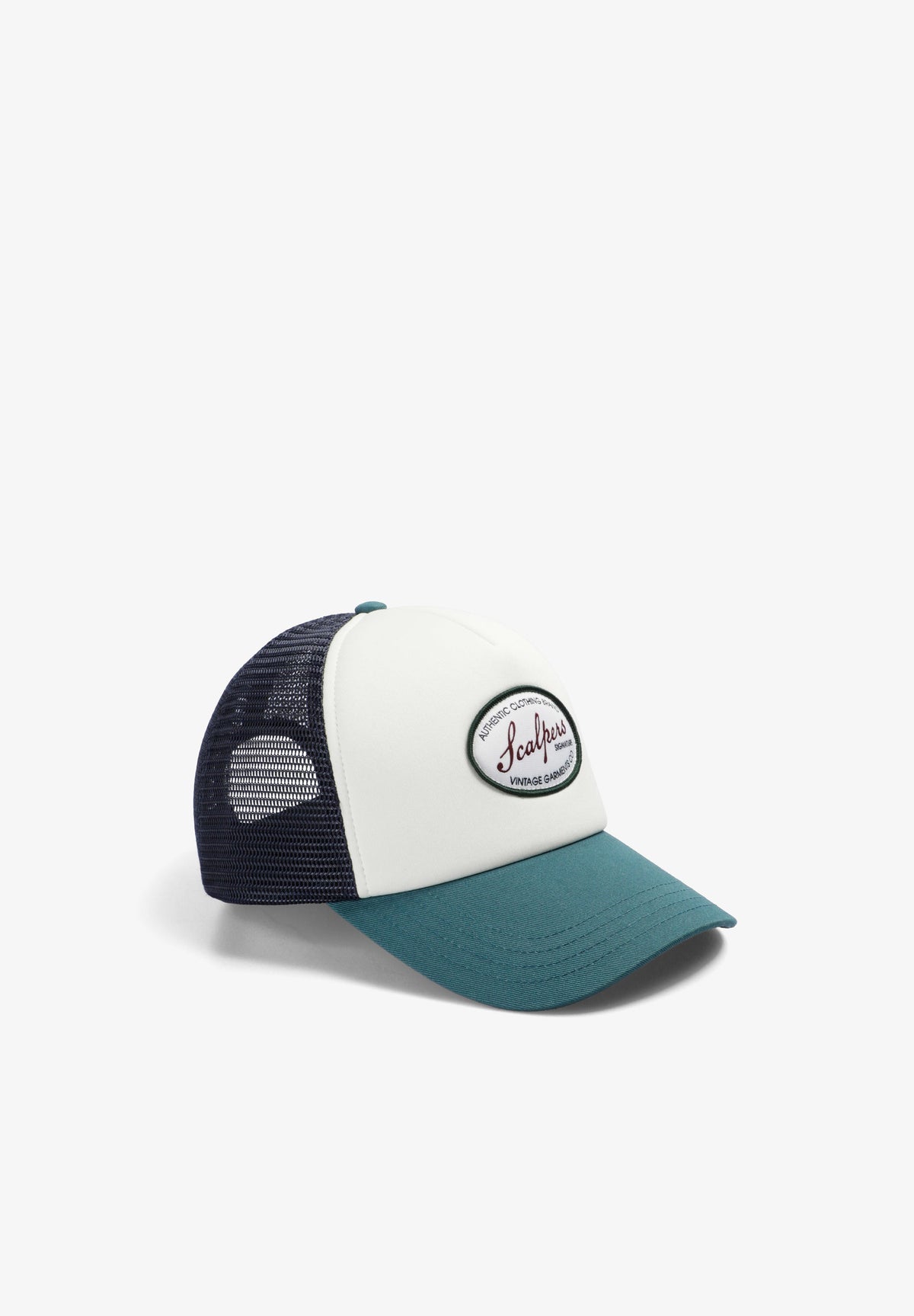 TRUCKER CAP WITH PATCH