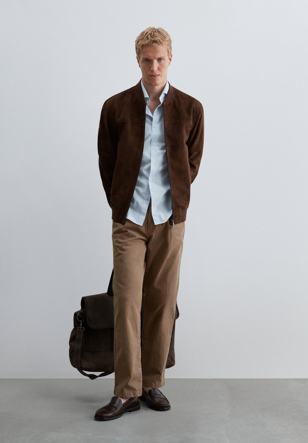 REGULAR FIT DRESS SHIRT