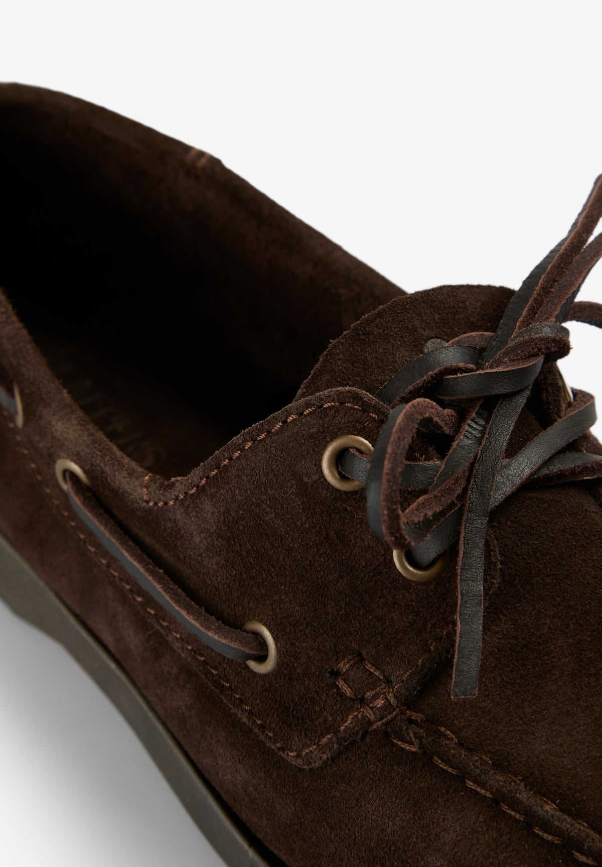 SUEDE BOAT SHOES