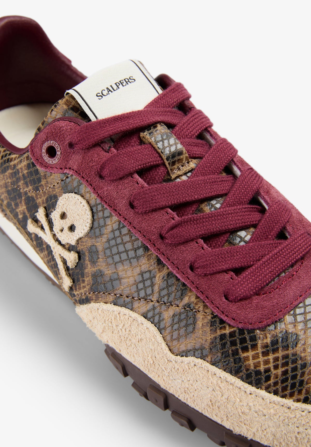 MATCHING ANIMAL-PRINT SNEAKERS