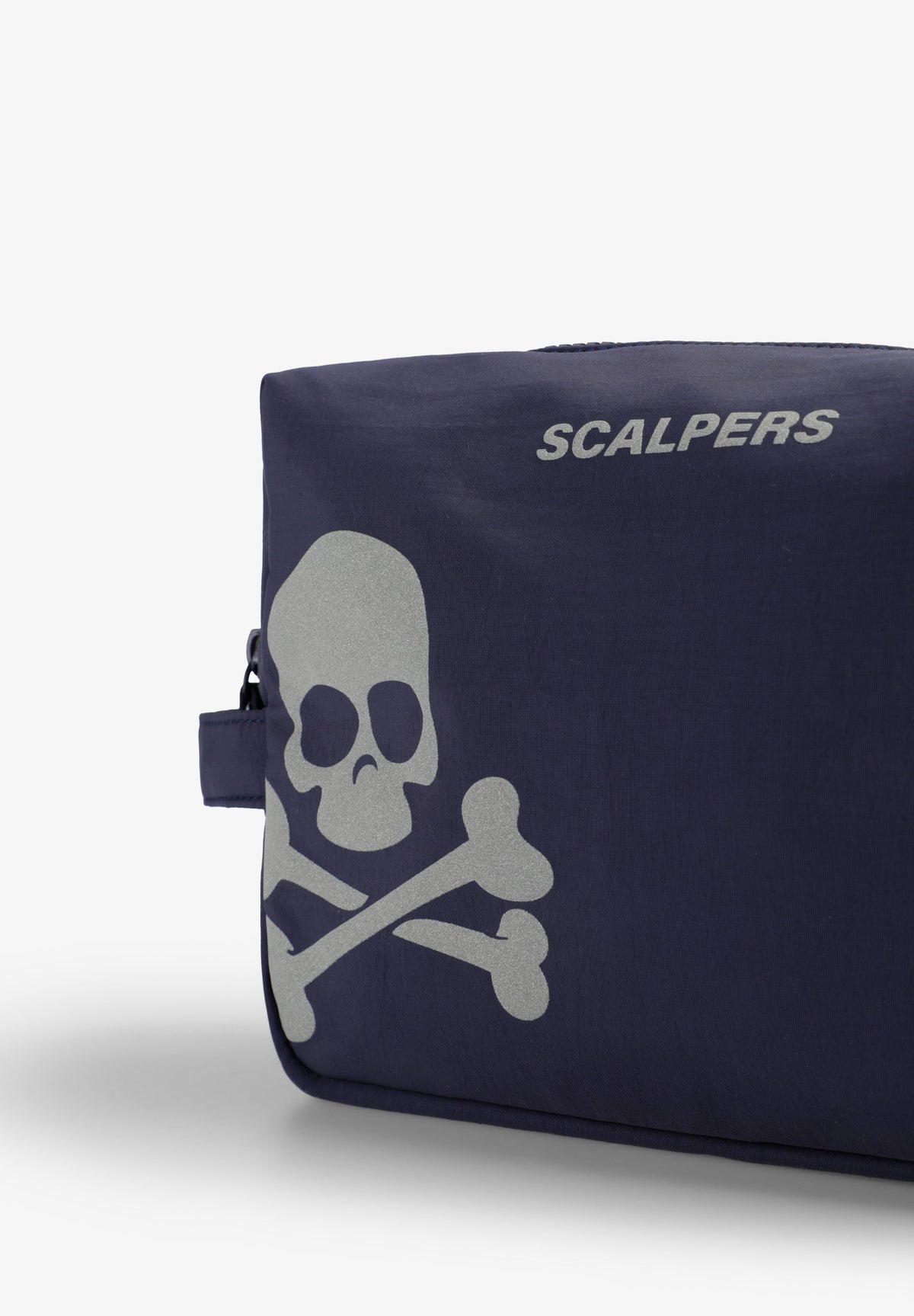 TECHNICAL TOILETRY BAG WITH SKULL