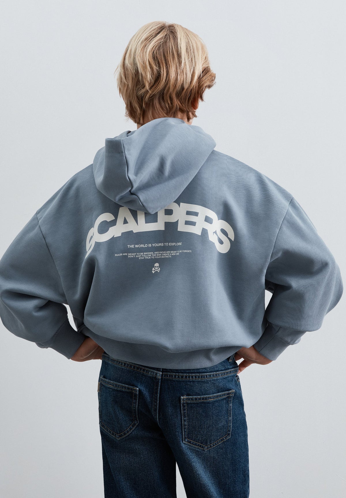 BOXY SWEATSHIRT WITH BACK LOGO