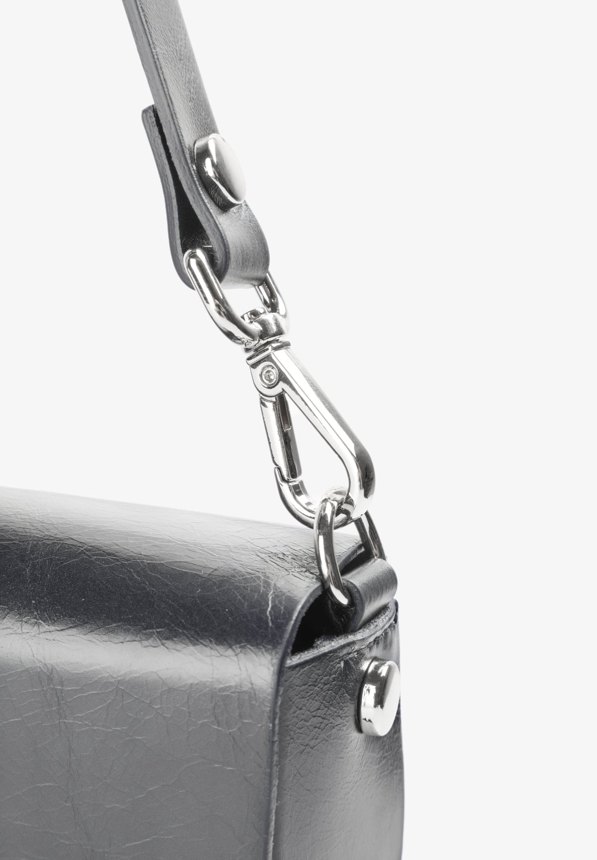 LEATHER MINI FLAP BAG