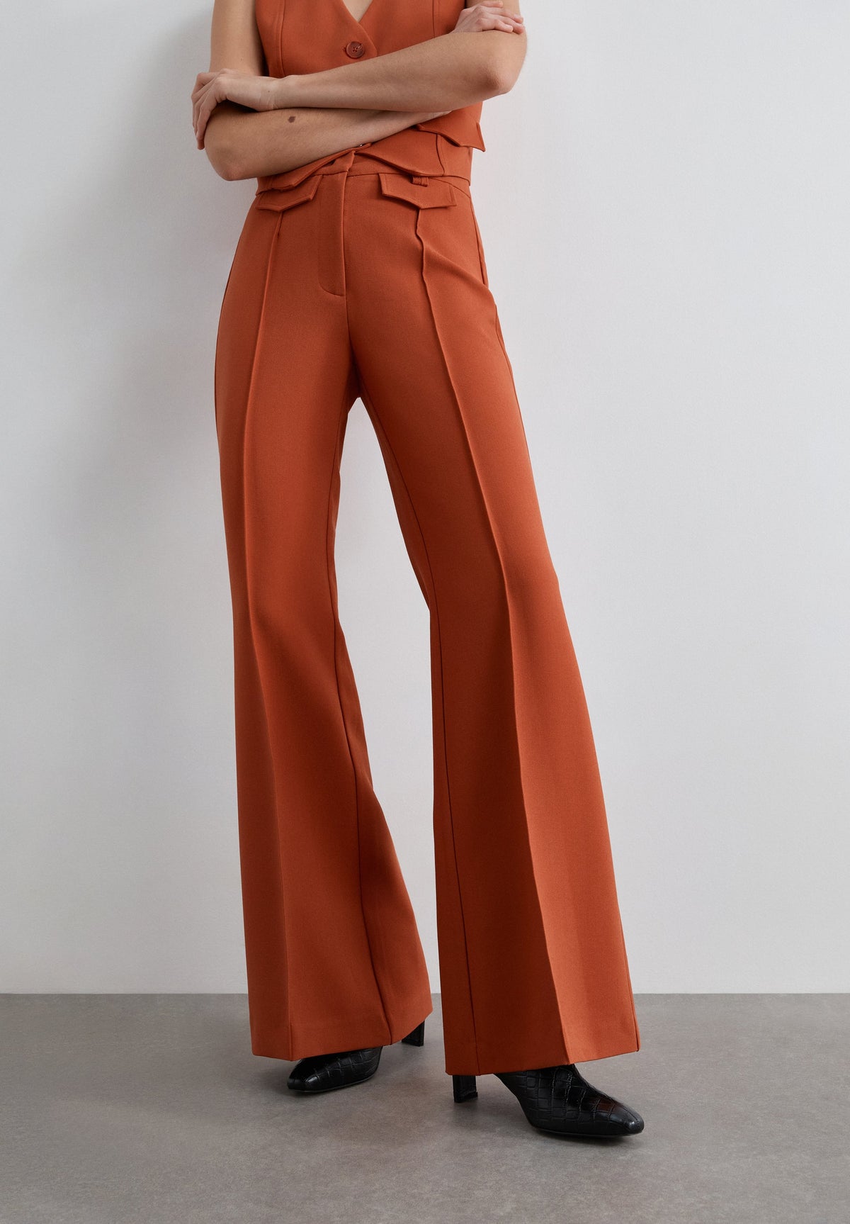 DARTED BOOTCUT TROUSERS