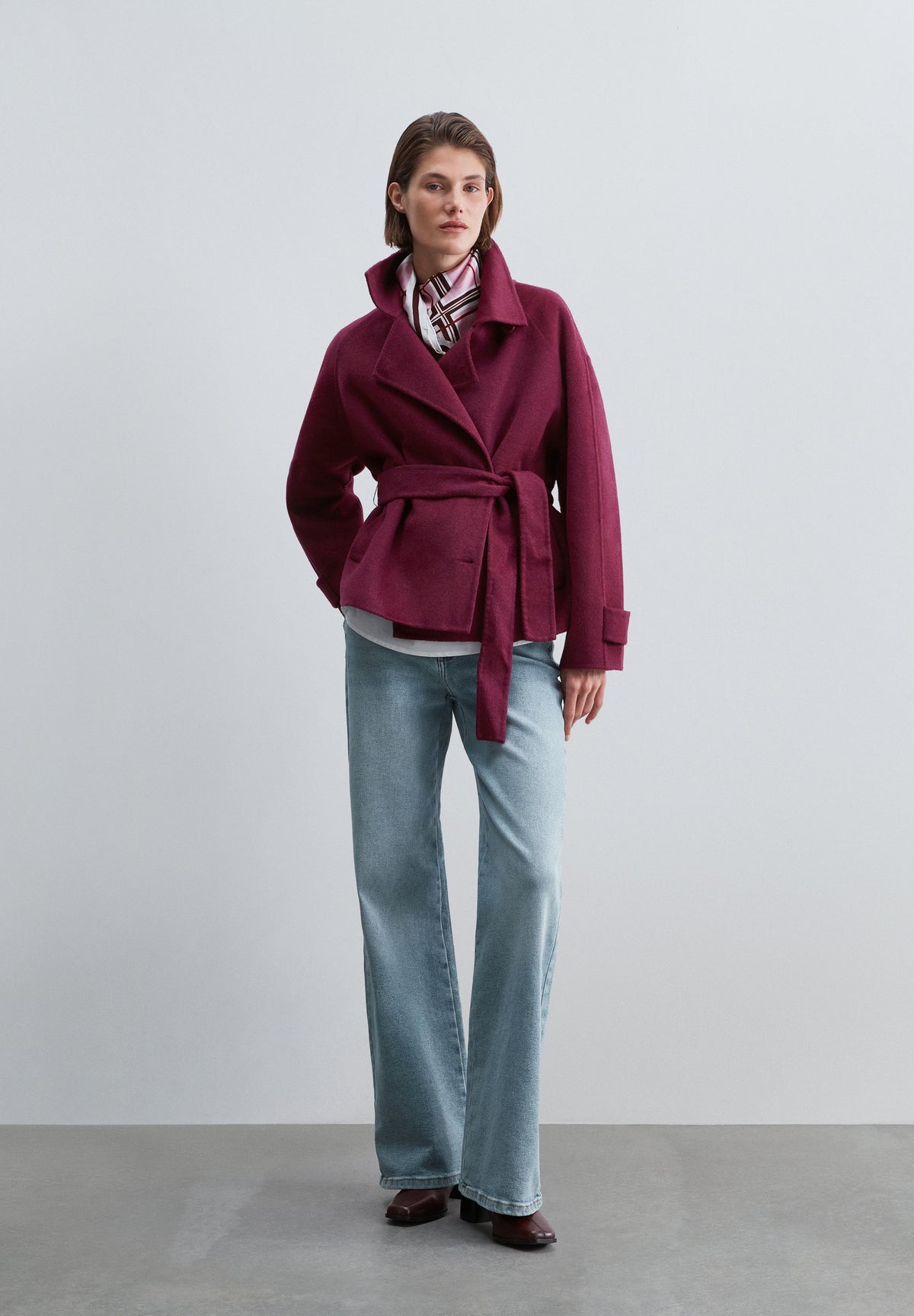 CROPPED COAT WITH BELT