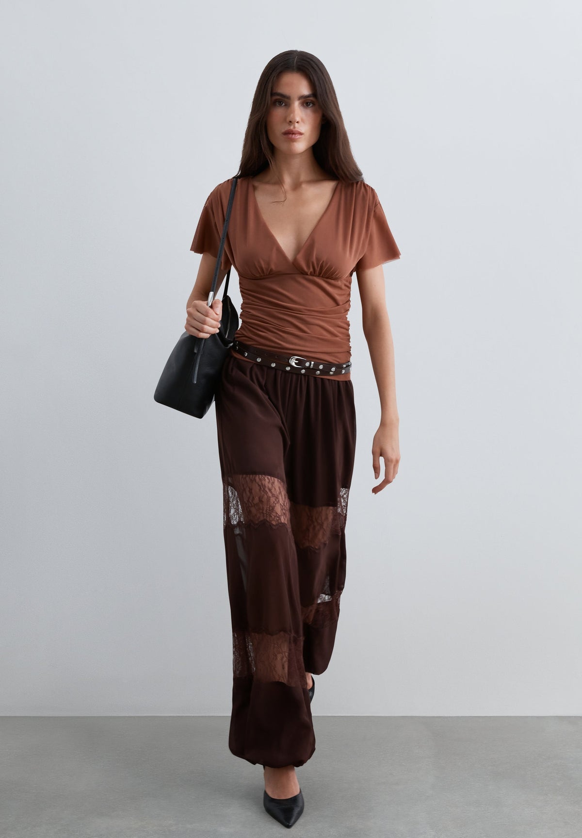 BALLOON TROUSERS WITH LACE