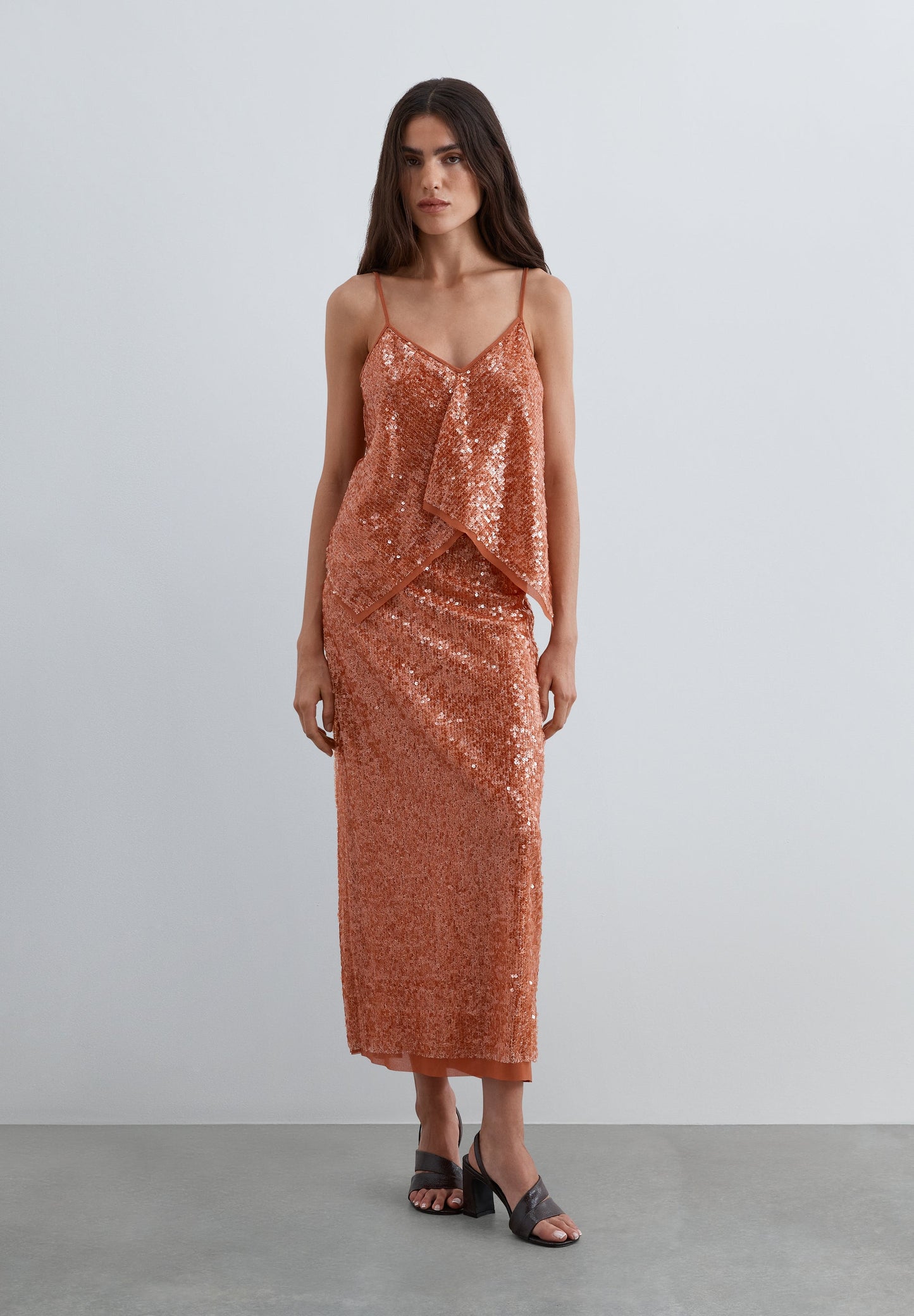 SEQUINNED MIDI SKIRT
