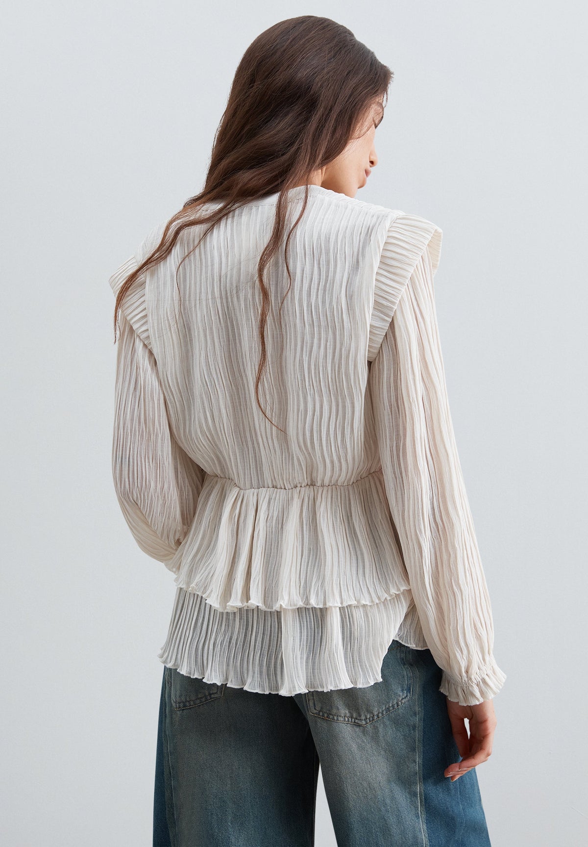 PLEATED RUFFLE BLOUSE