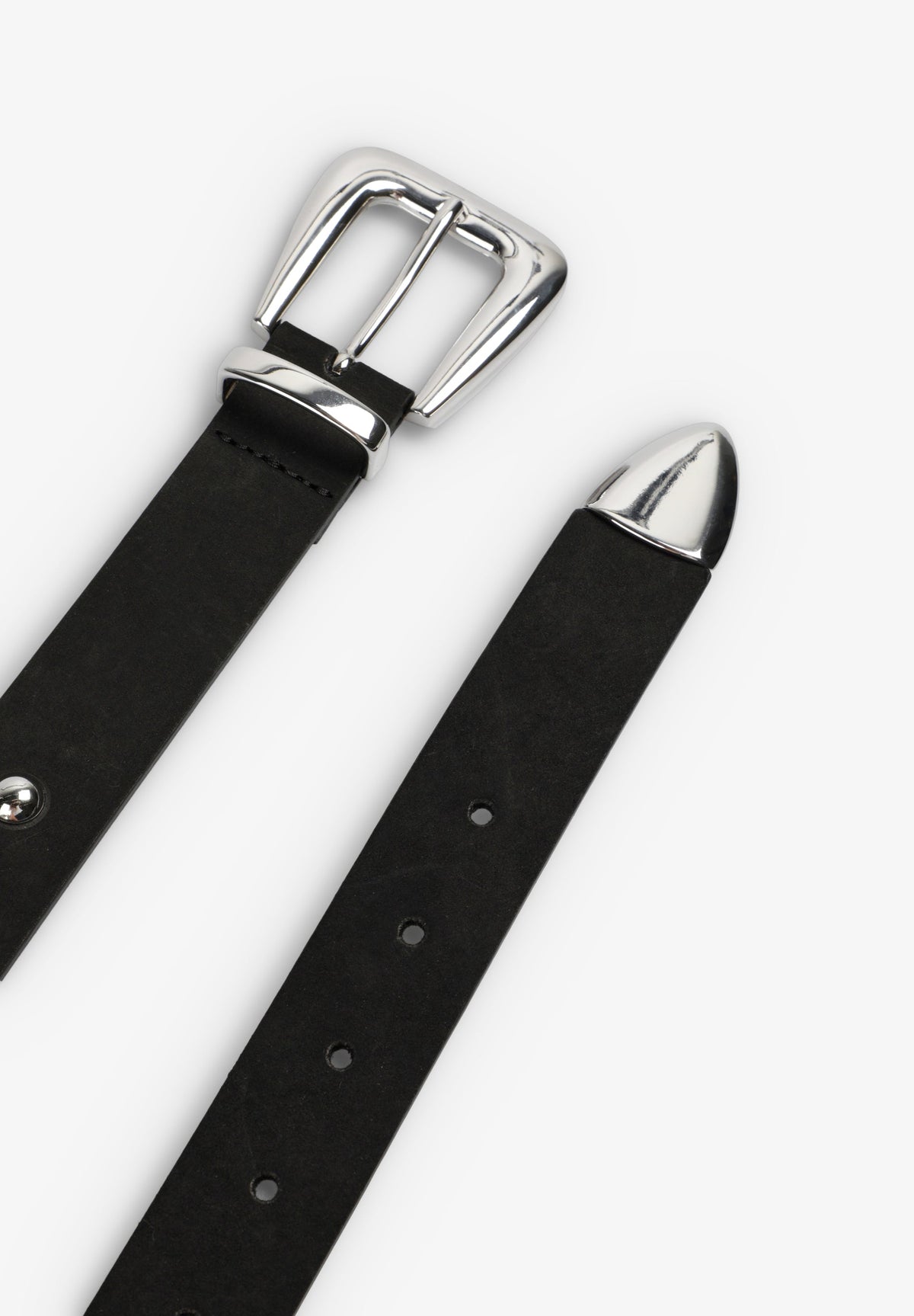 STUDDED LEATHER BELT