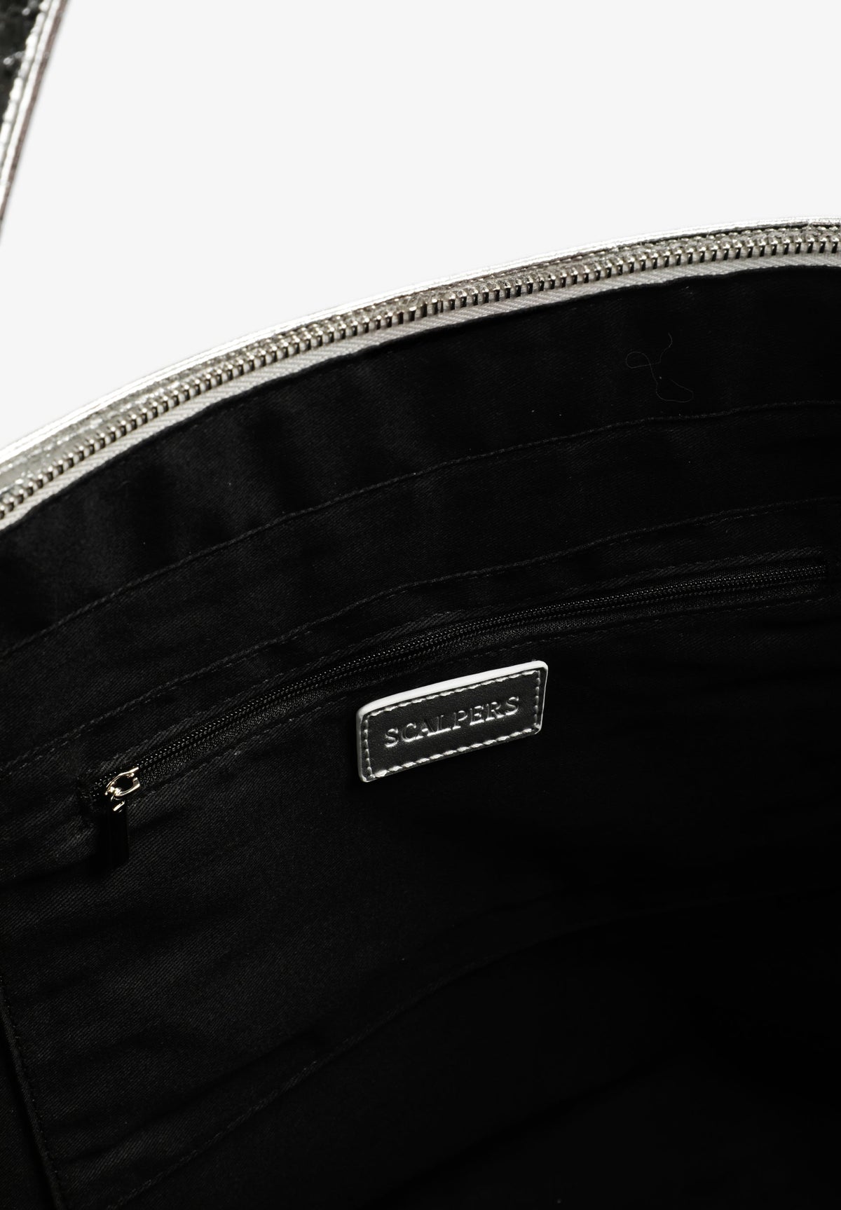 TEXTURED TOTE BAG