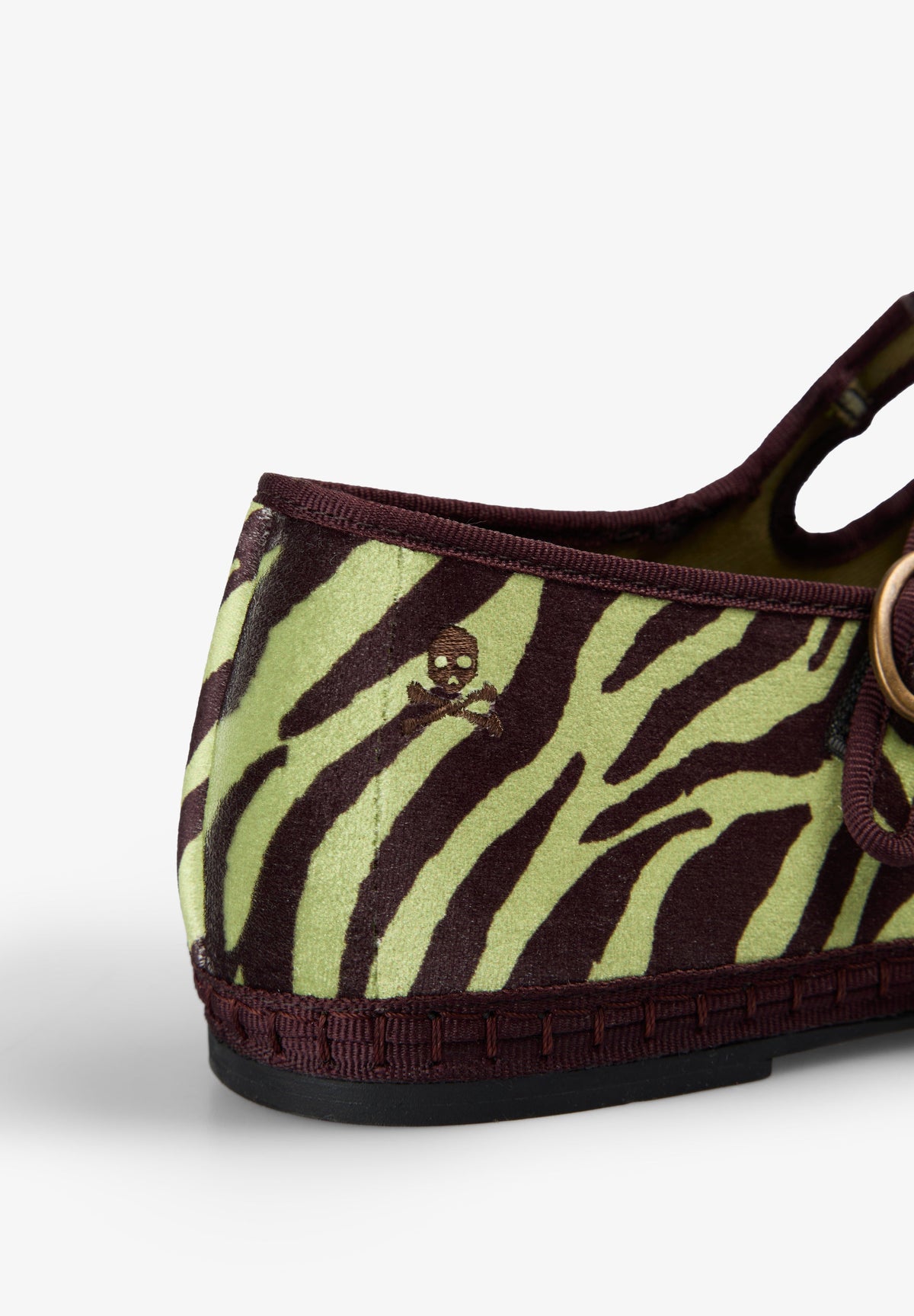 ANIMAL PRINT VELVET BALLET FLATS