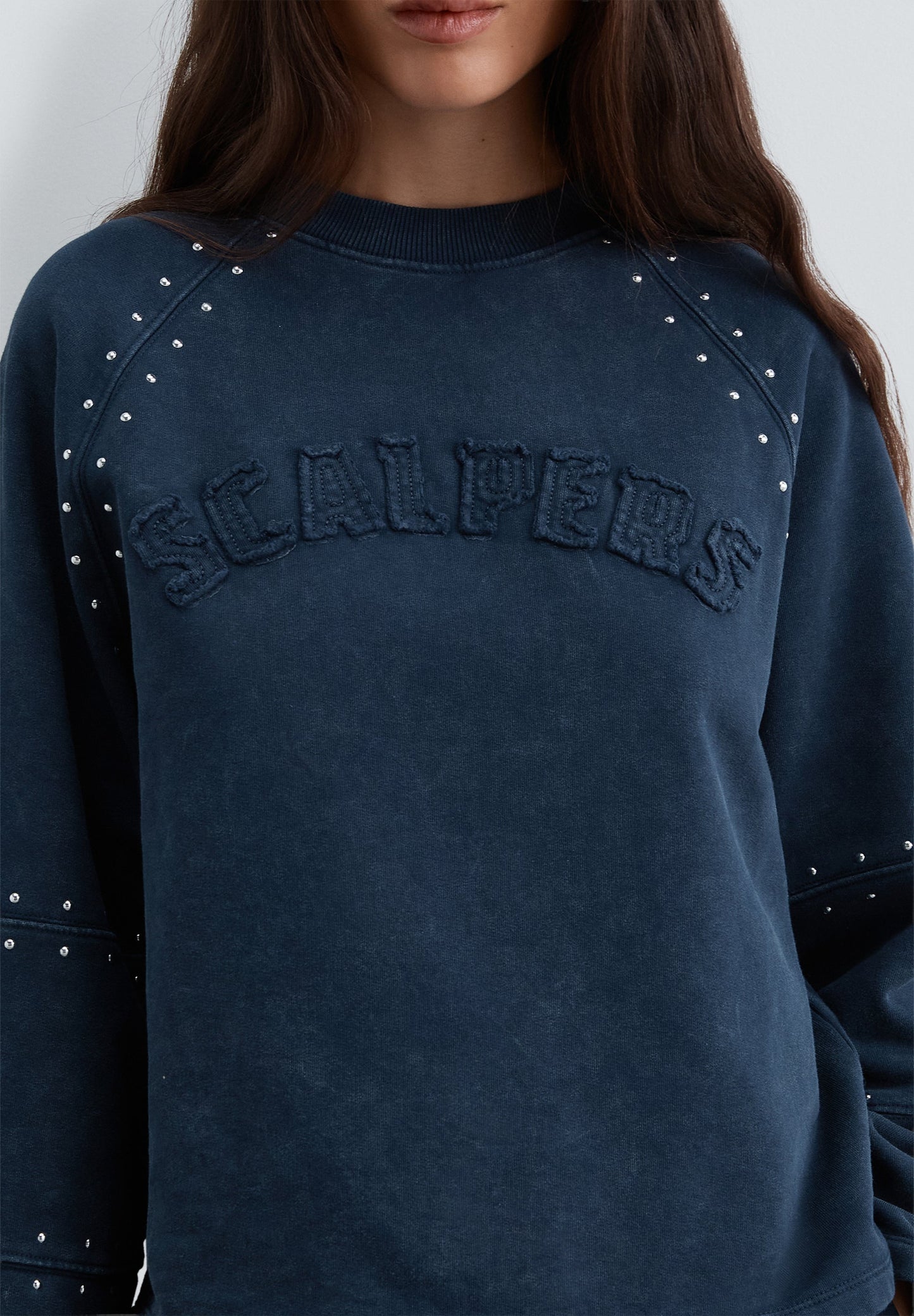 SCMARBLE STUDS CORPORATE SWEATER
