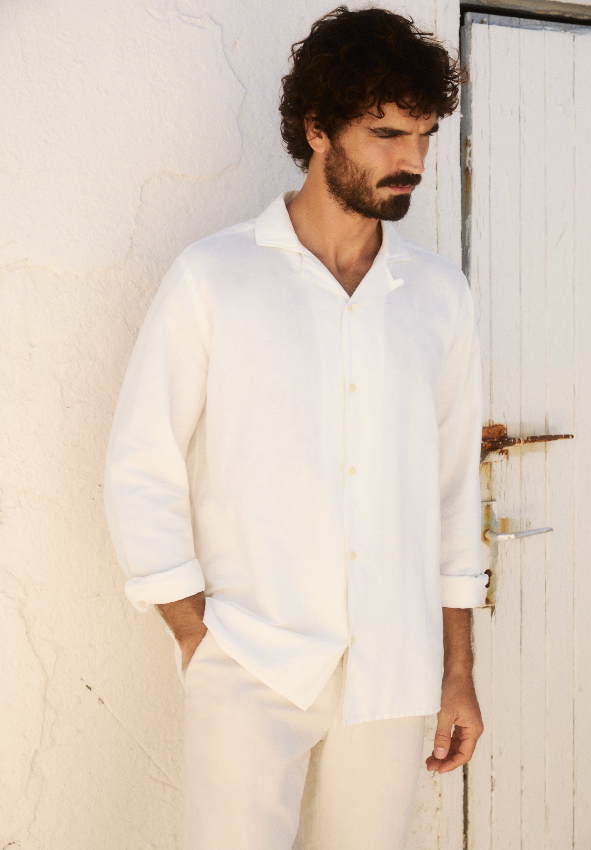 LINEN SHIRT WITH PYJAMA-STYLE COLLAR