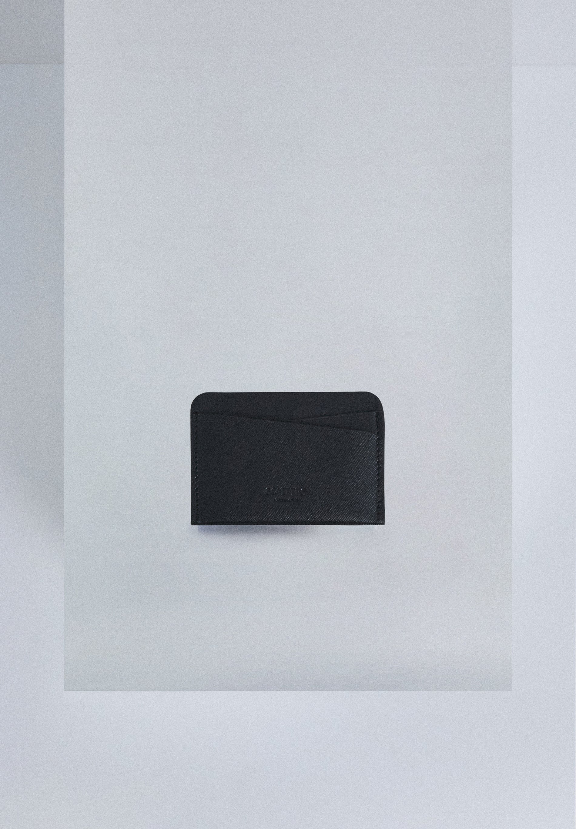 SCWARTON FREE CARDHOLDER