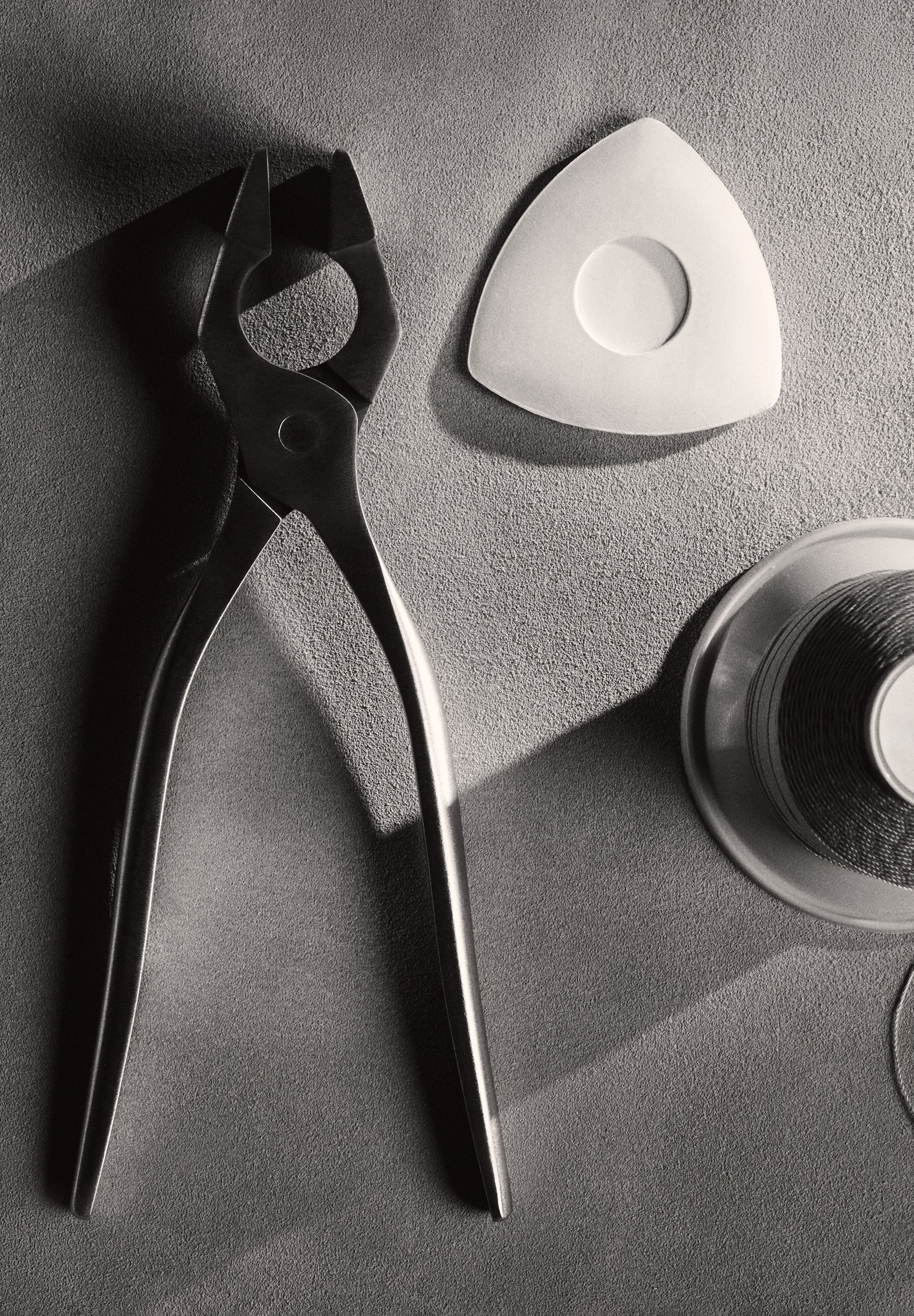 BRAIDED LEATHER TOTE BAG