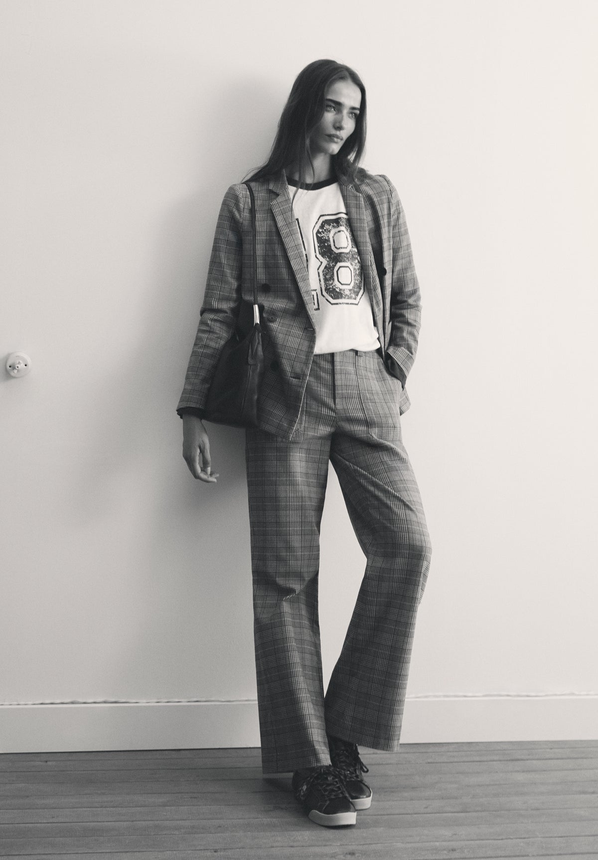 DOUBLE-BREASTED CHECK BLAZER