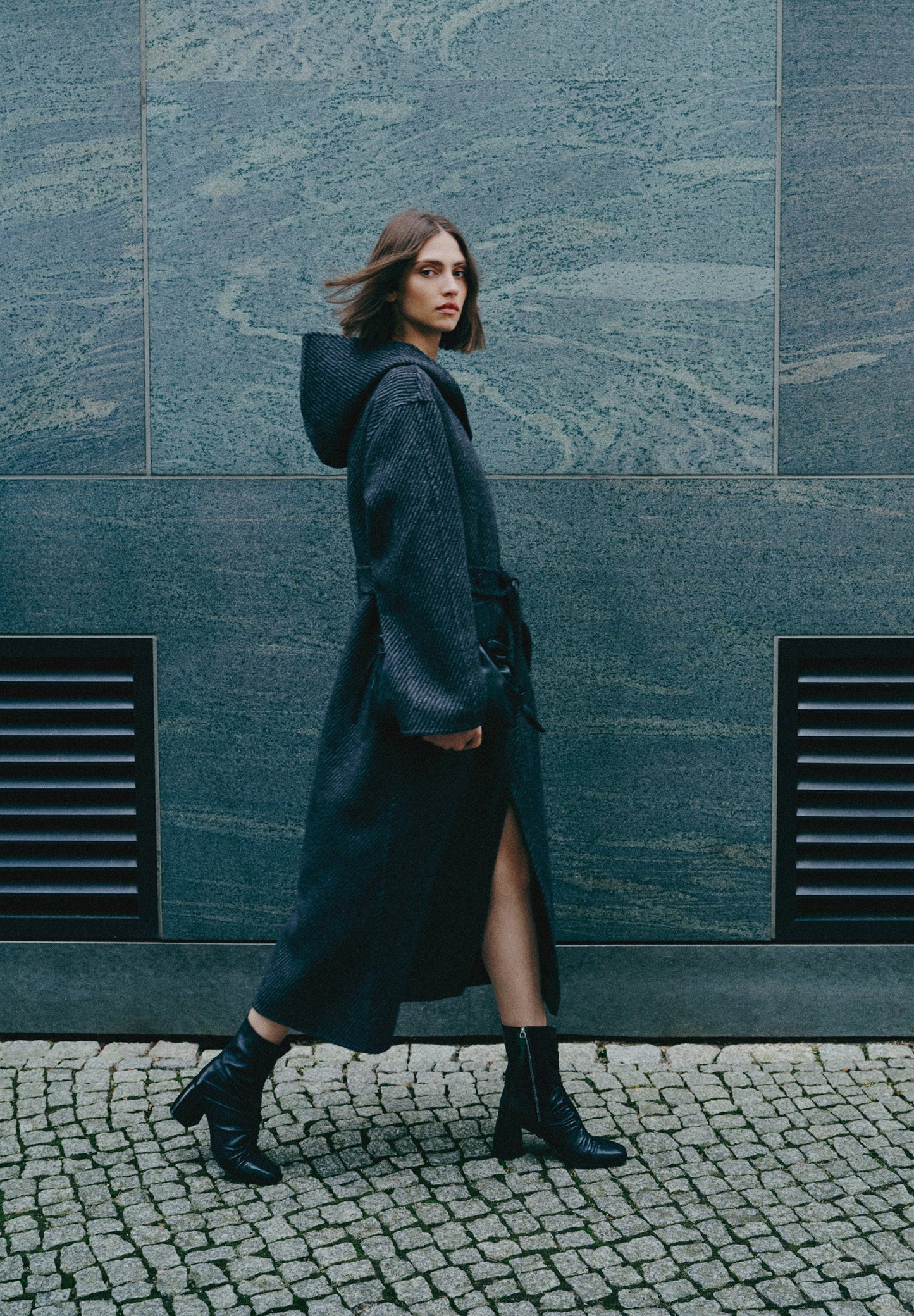 GATHERED LEATHER BOOT